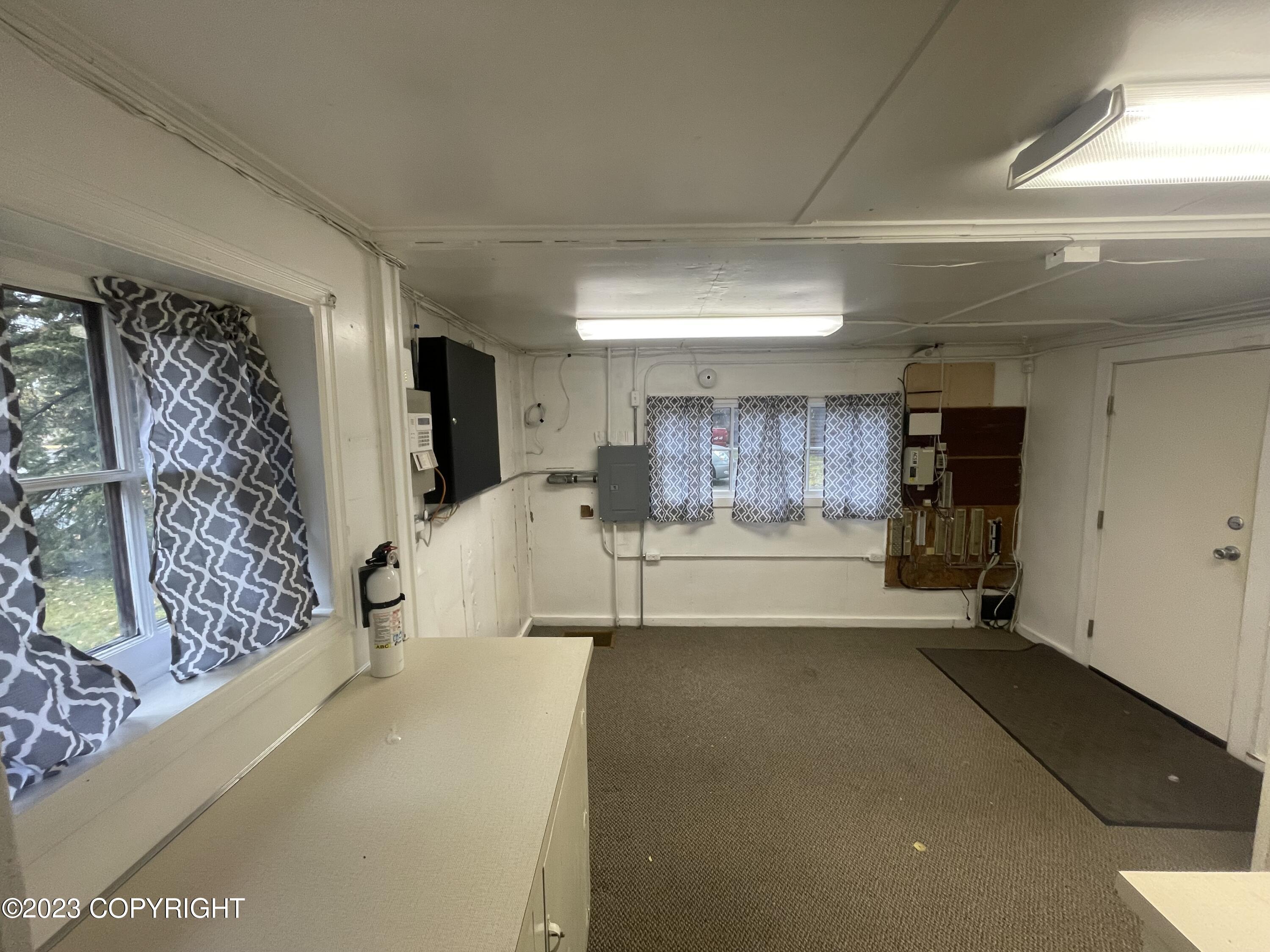 Anchorage, Alaska 99503, United States, ,Commercial,Active,69502