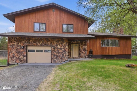 Homes For Sale - 5220 Swallow Drive<br/> Kenai, AK 99611