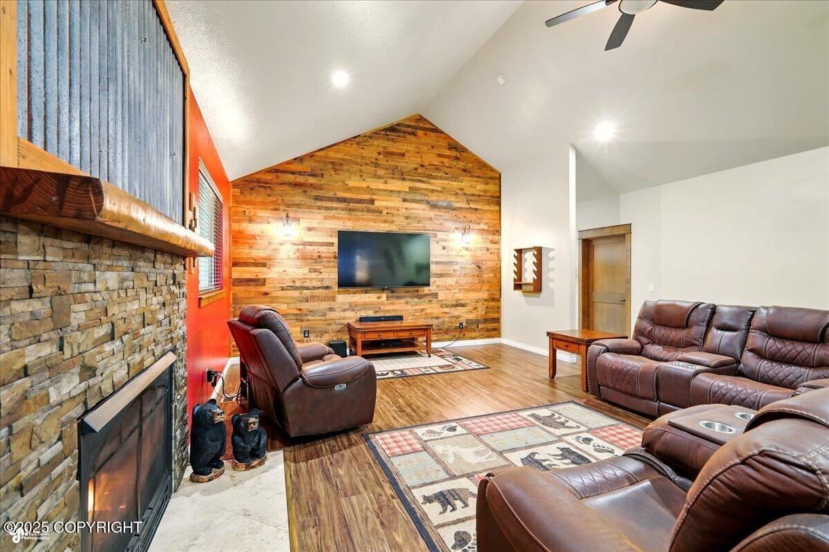 6325 S Hayfield Road, Wasilla, Alaska image 8