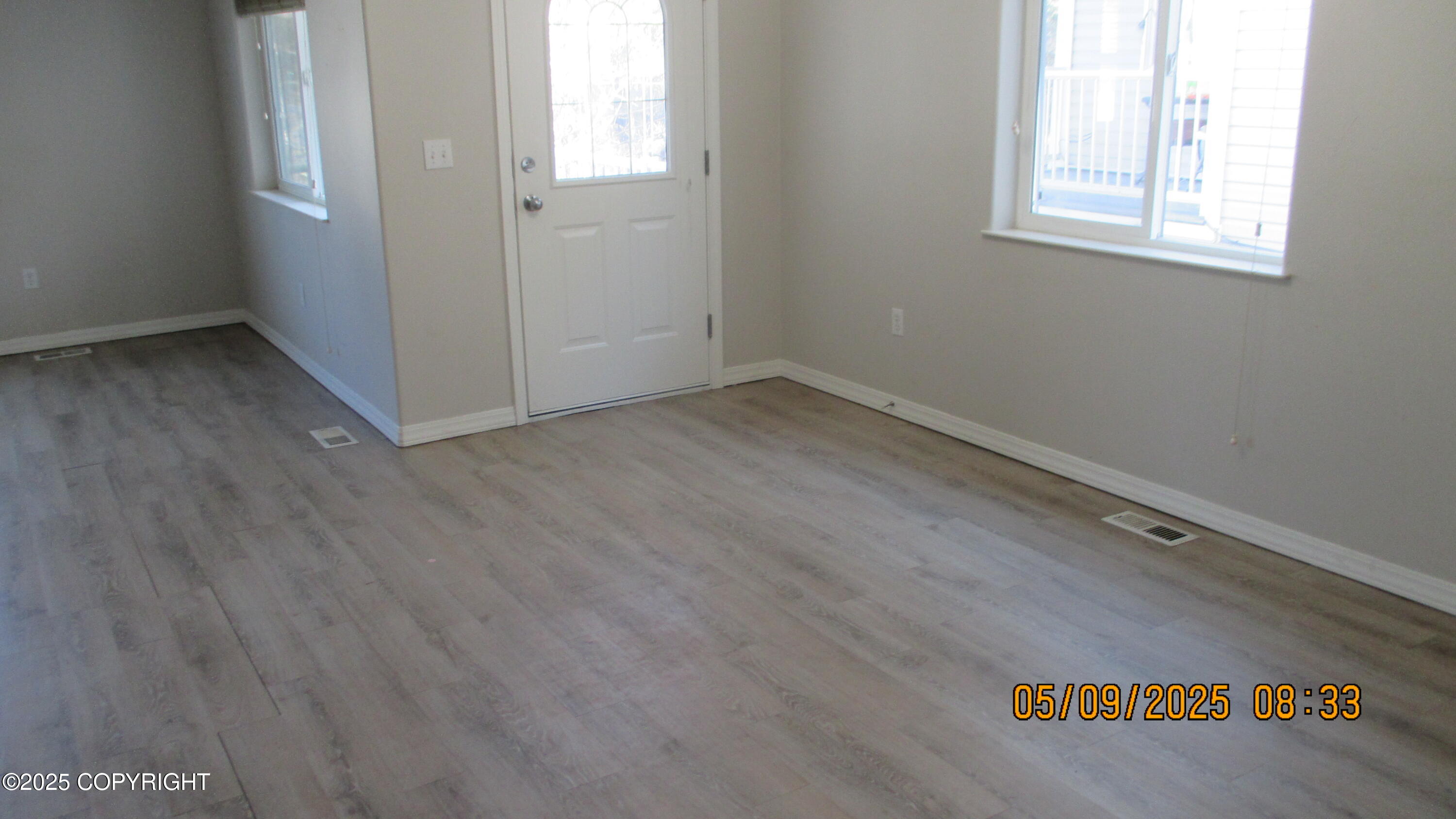 6020 E 43rd Avenue, Anchorage, Alaska image 3