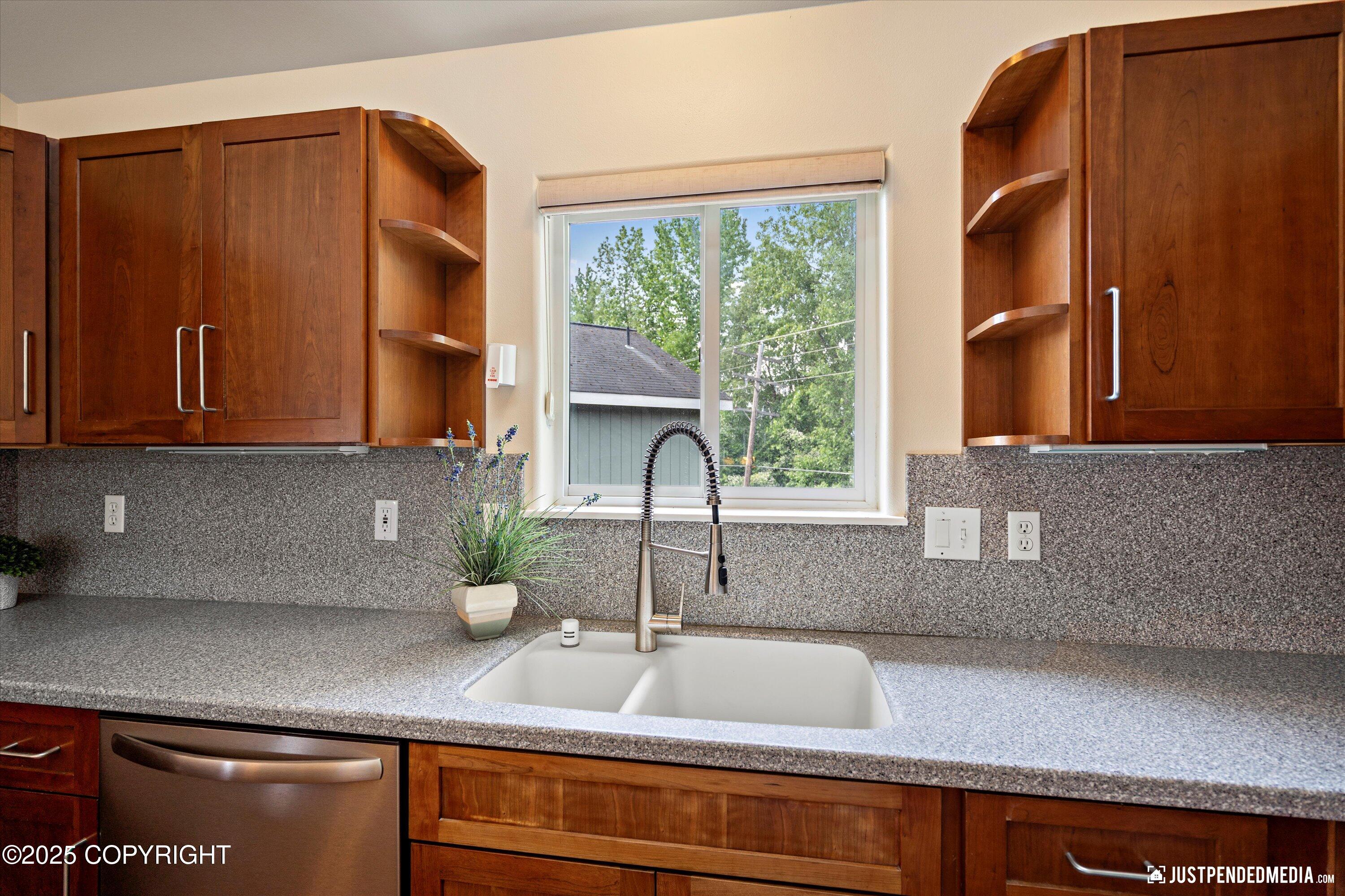 1843 Colony Place #27, Anchorage, Alaska image 17