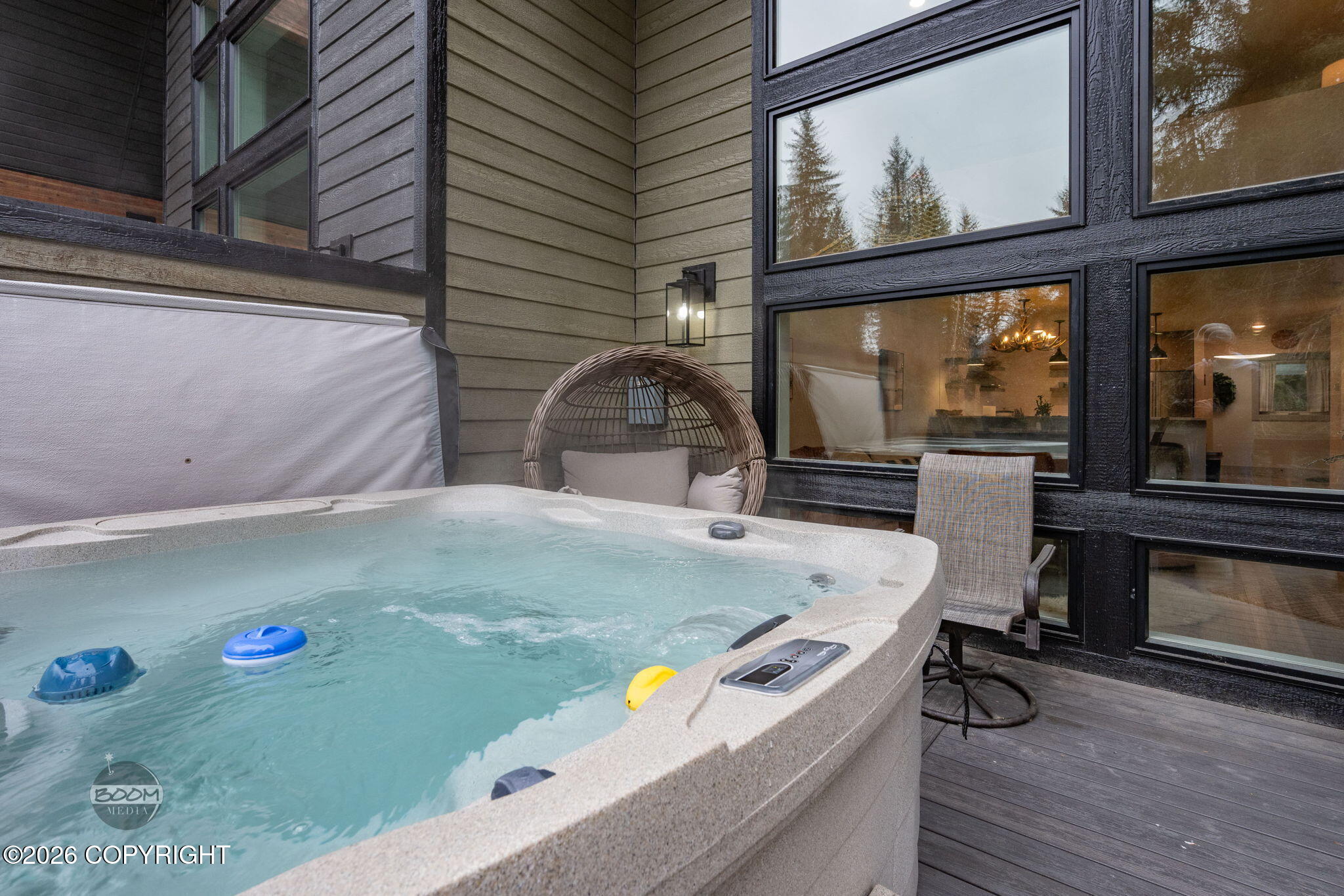 Girdwood, Alaska, 99587, United States, 3 Bedrooms Bedrooms, ,3 BathroomsBathrooms,Residential,Pending,2045688
