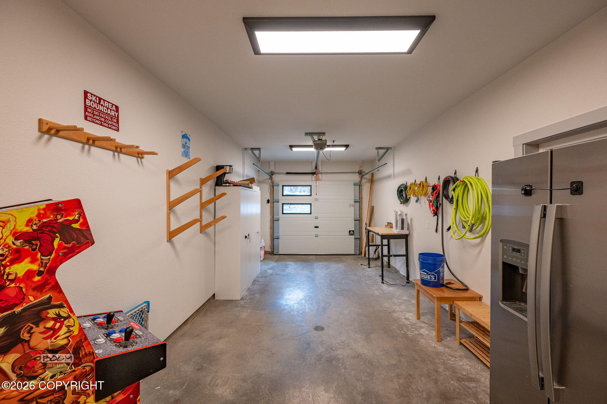 Girdwood, Alaska, 99587, United States, 3 Bedrooms Bedrooms, ,3 BathroomsBathrooms,Residential,Pending,2045688