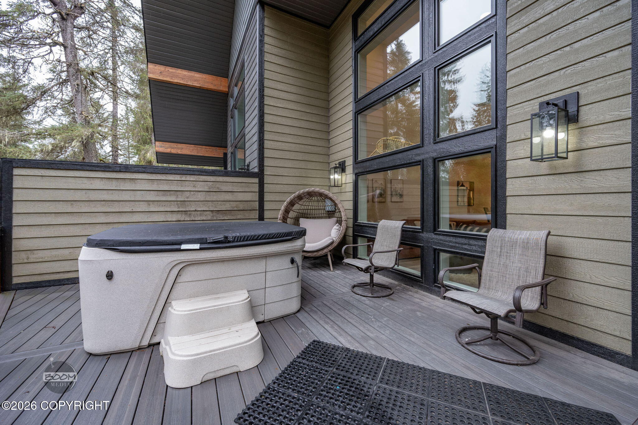 Girdwood, Alaska, 99587, United States, 3 Bedrooms Bedrooms, ,3 BathroomsBathrooms,Residential,Pending,2045688