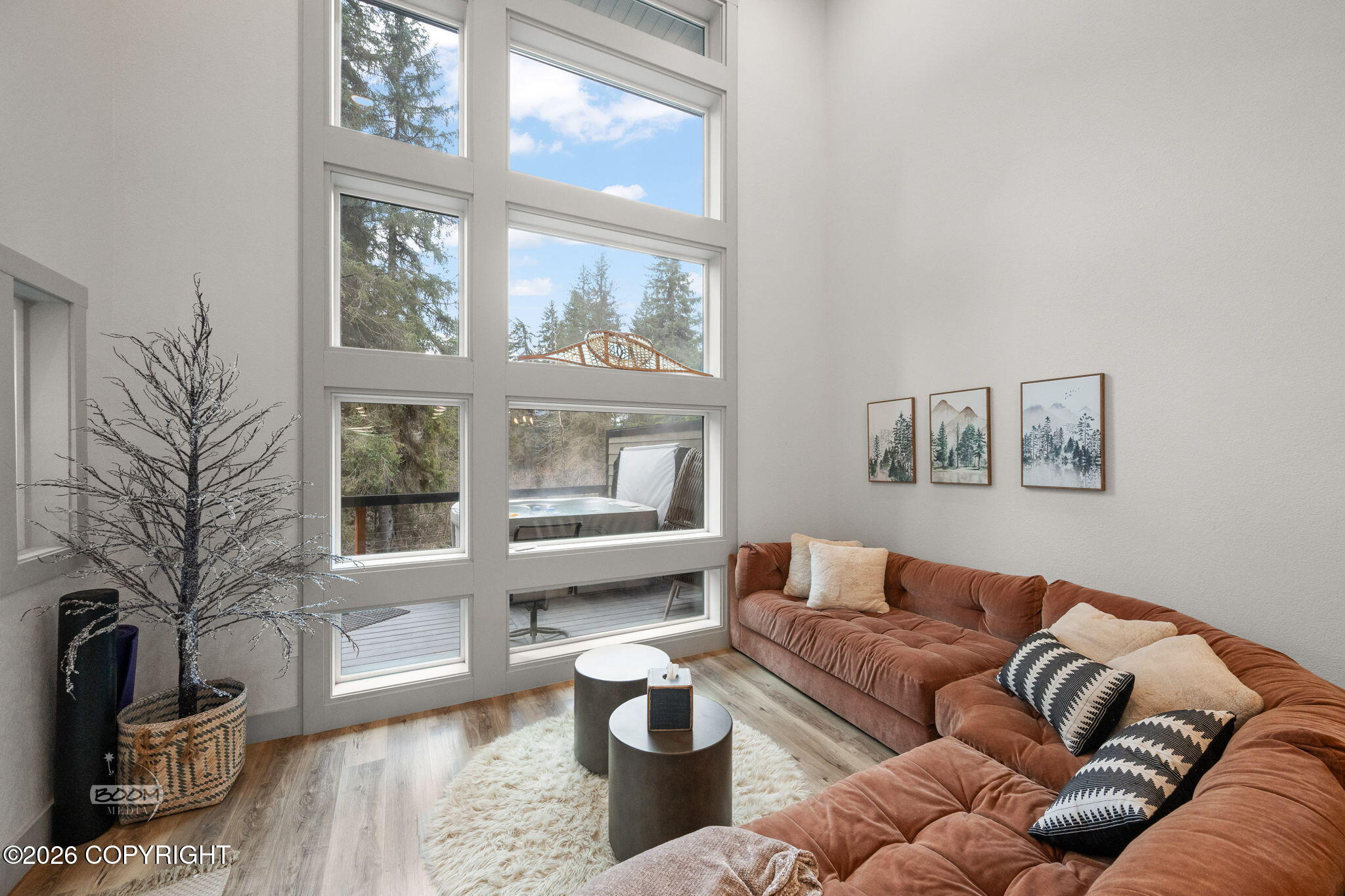 Girdwood, Alaska, 99587, United States, 3 Bedrooms Bedrooms, ,3 BathroomsBathrooms,Residential,Pending,2045688