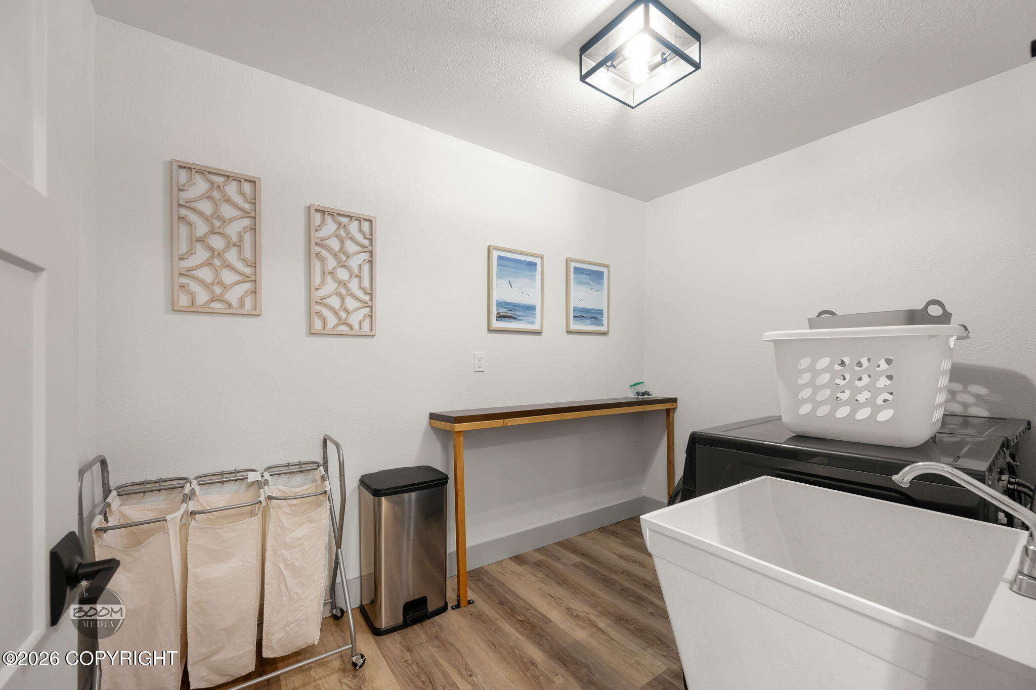 Girdwood, Alaska, 99587, United States, 3 Bedrooms Bedrooms, ,3 BathroomsBathrooms,Residential,Pending,2045688