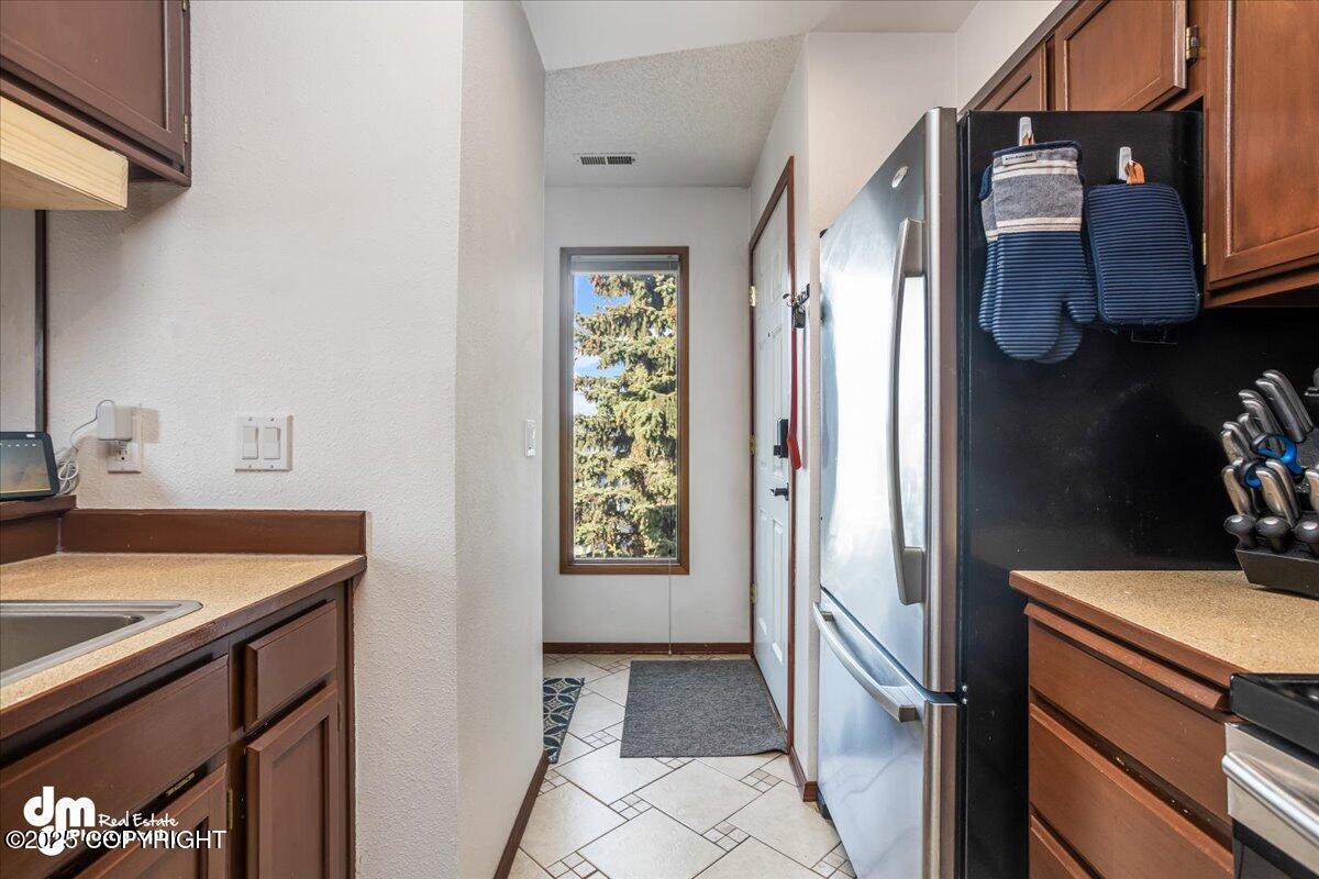 2310 Sentry Drive #F706, Anchorage, Alaska image 9
