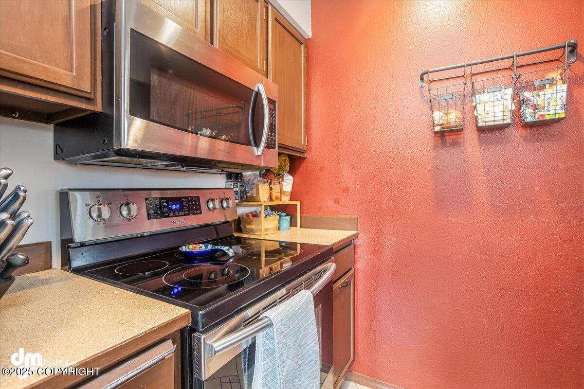 2310 Sentry Drive #F706, Anchorage, Alaska image 7