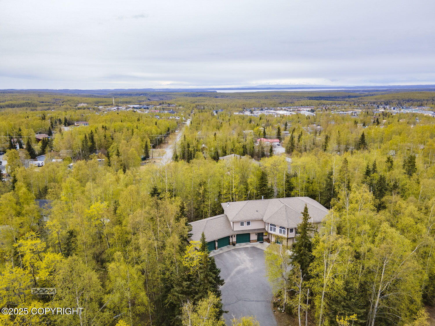 17816 Tedrow Drive, Eagle River, Alaska image 4