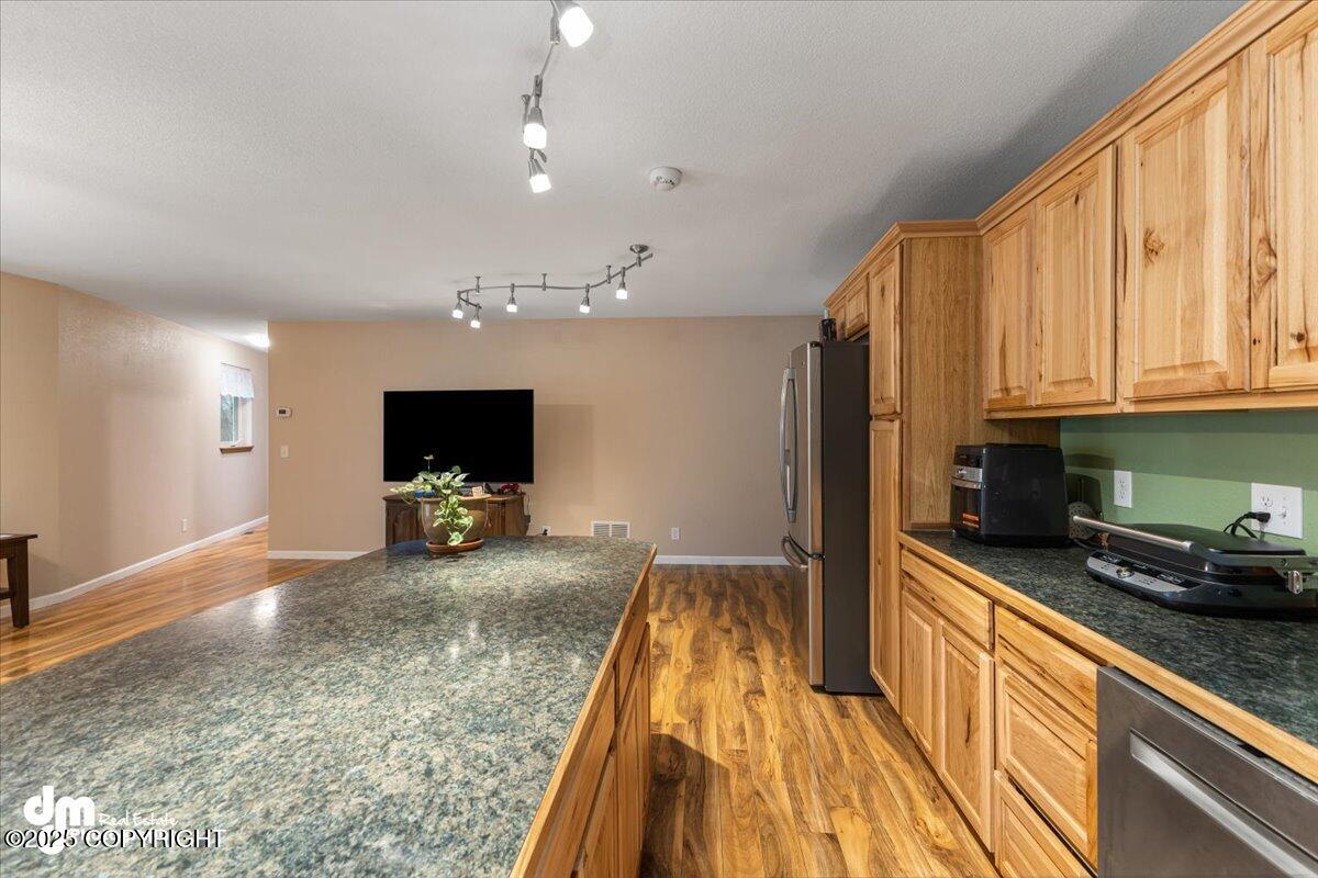 9660 E Ortner Loop, Palmer, Alaska image 12