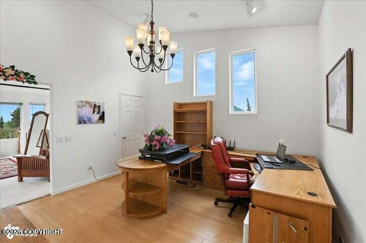 10121 Middlerock Road