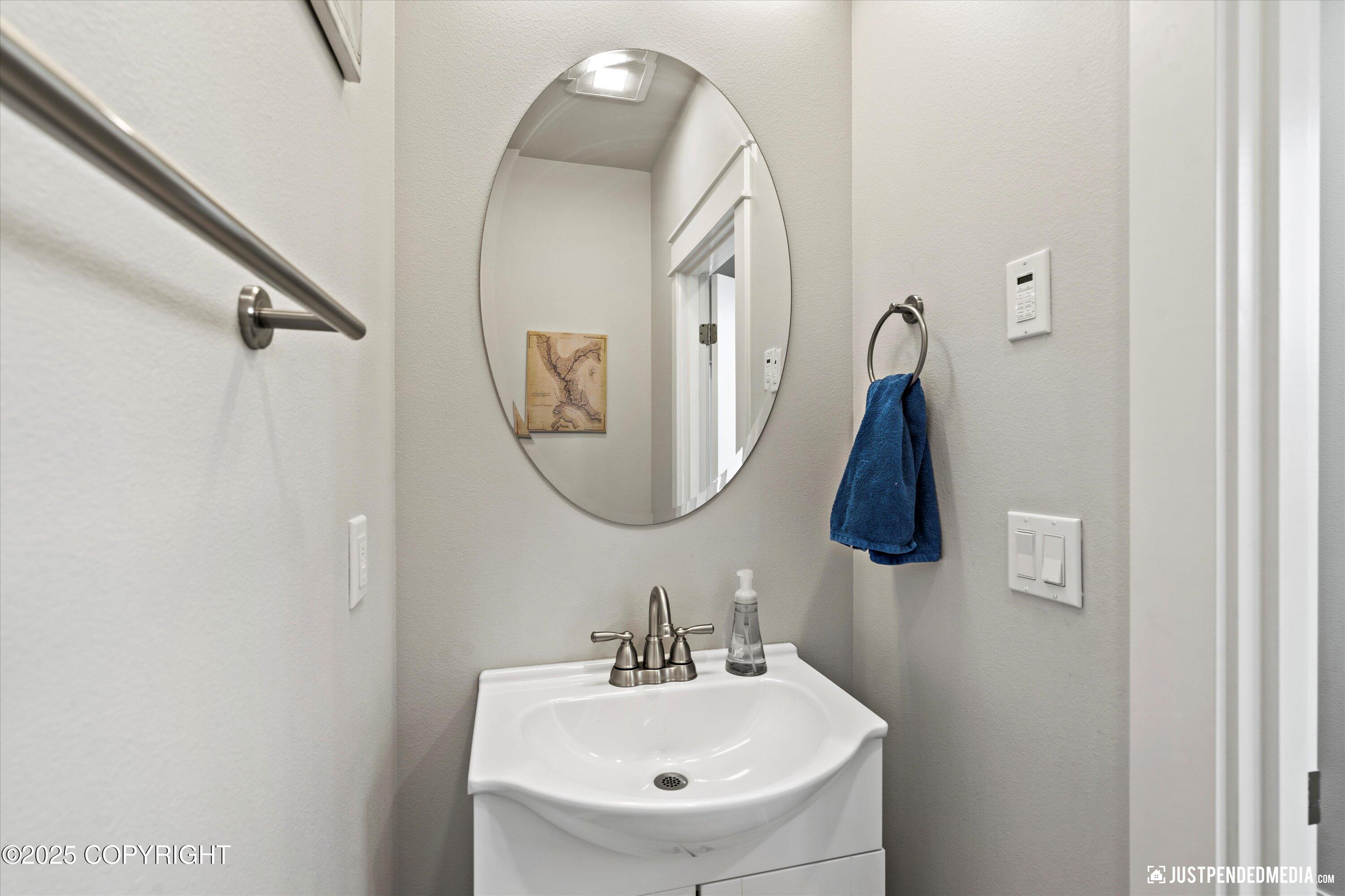 4650 S Viking Road #303, Wasilla, Idaho image 4