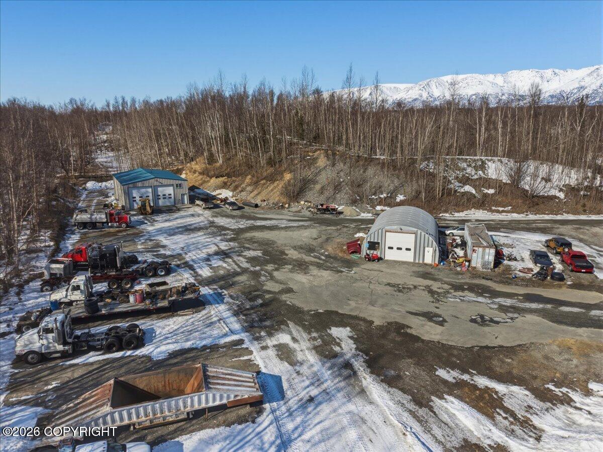 5747 N Cunningham Road