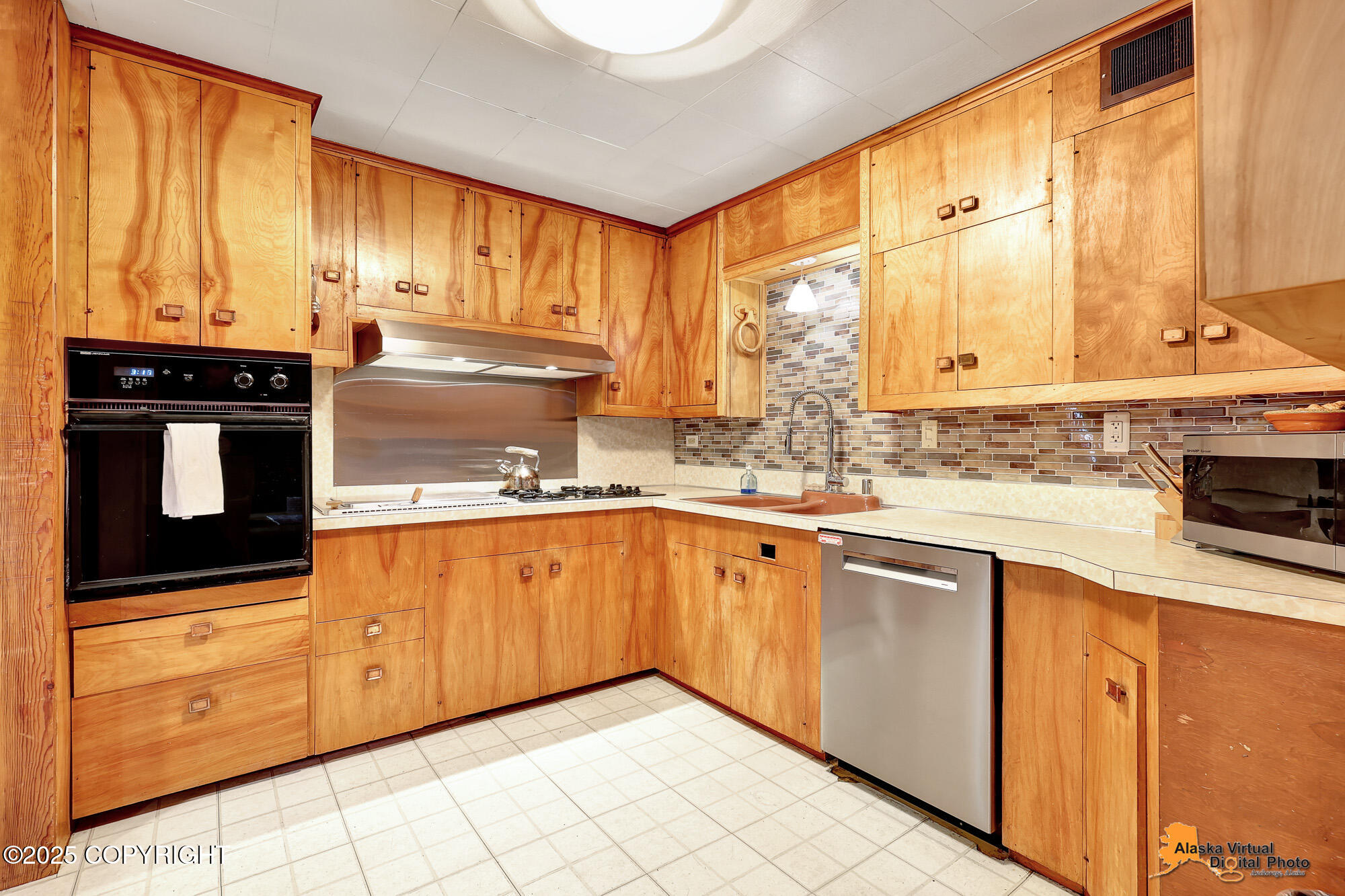 3200 E 15th Avenue, Anchorage, Alaska image 11