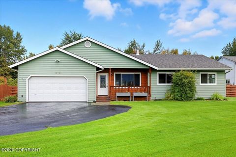 Photo of 13761 E Hay Wagon Way, Palmer, AK 99645 (MLS # 26-5520)