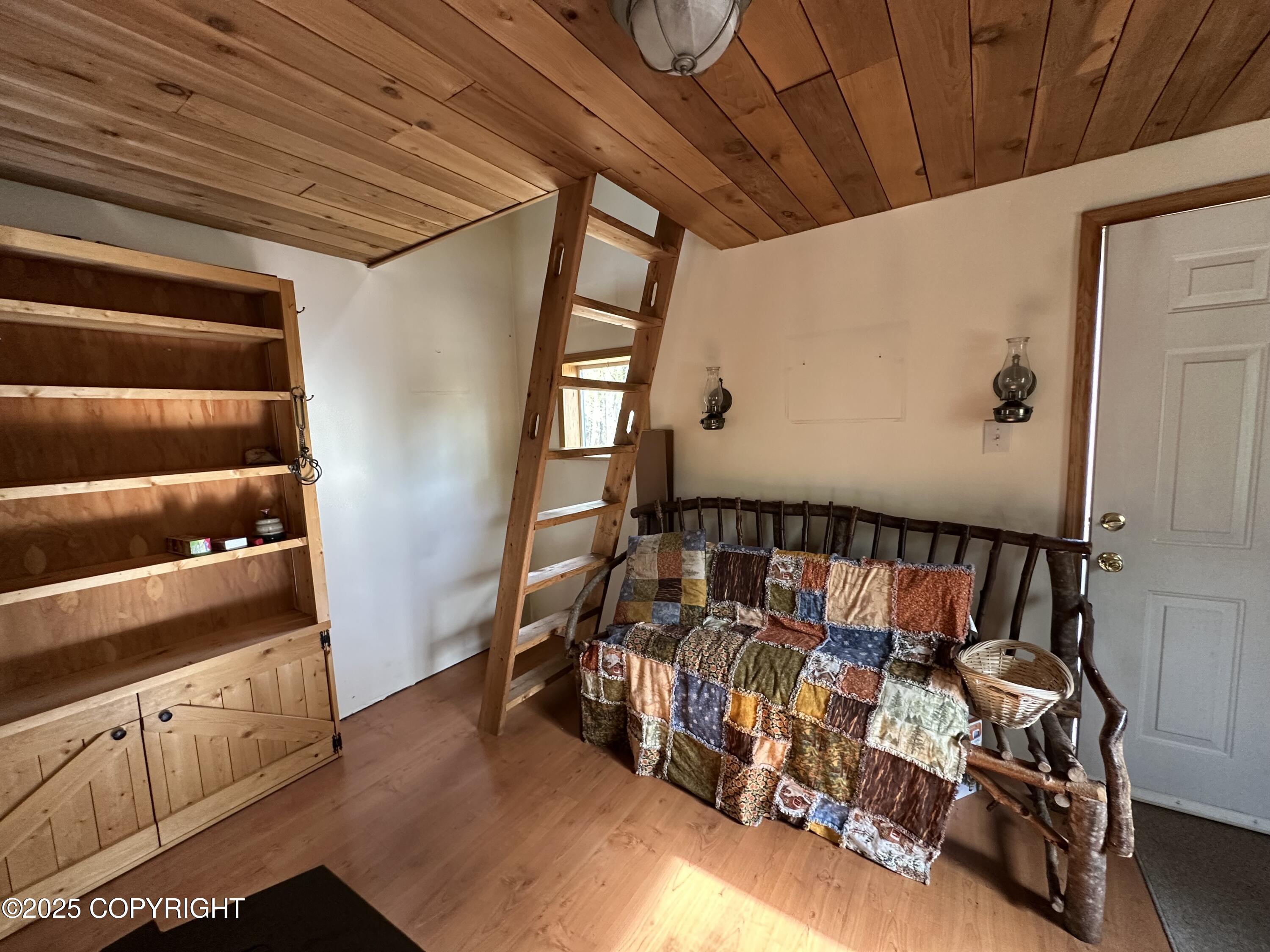 19169 E Ogilvie Road, Talkeetna, Alaska image 11