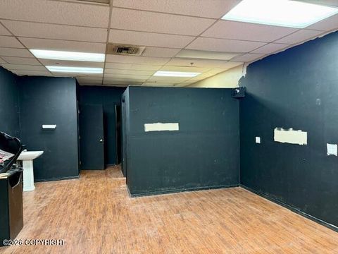 Photo of 3317 Fairbanks Street, Anchorage, AK 99503 (MLS # 26-4569)