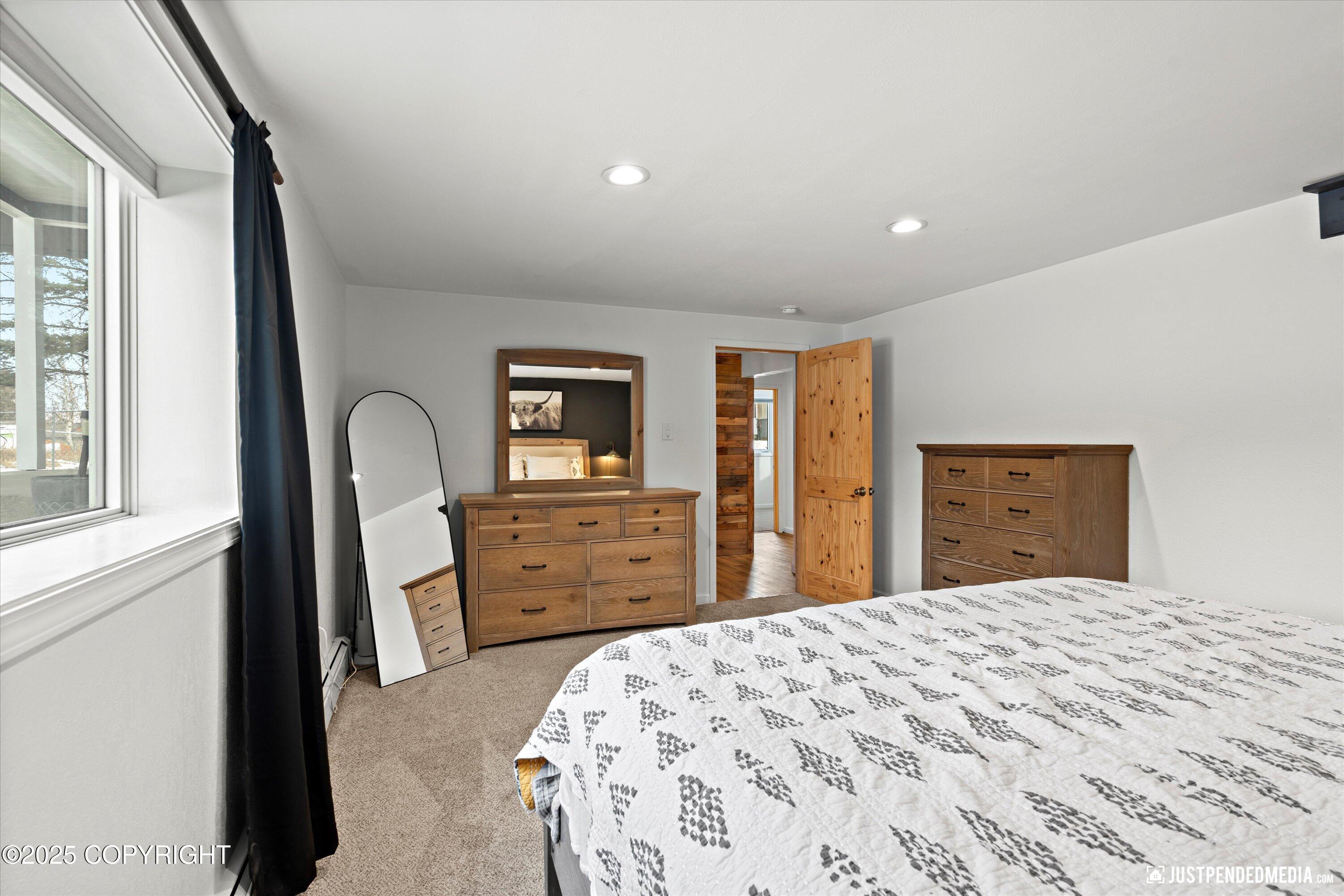 11251 Lipscomb Street, Anchorage, Alaska image 31