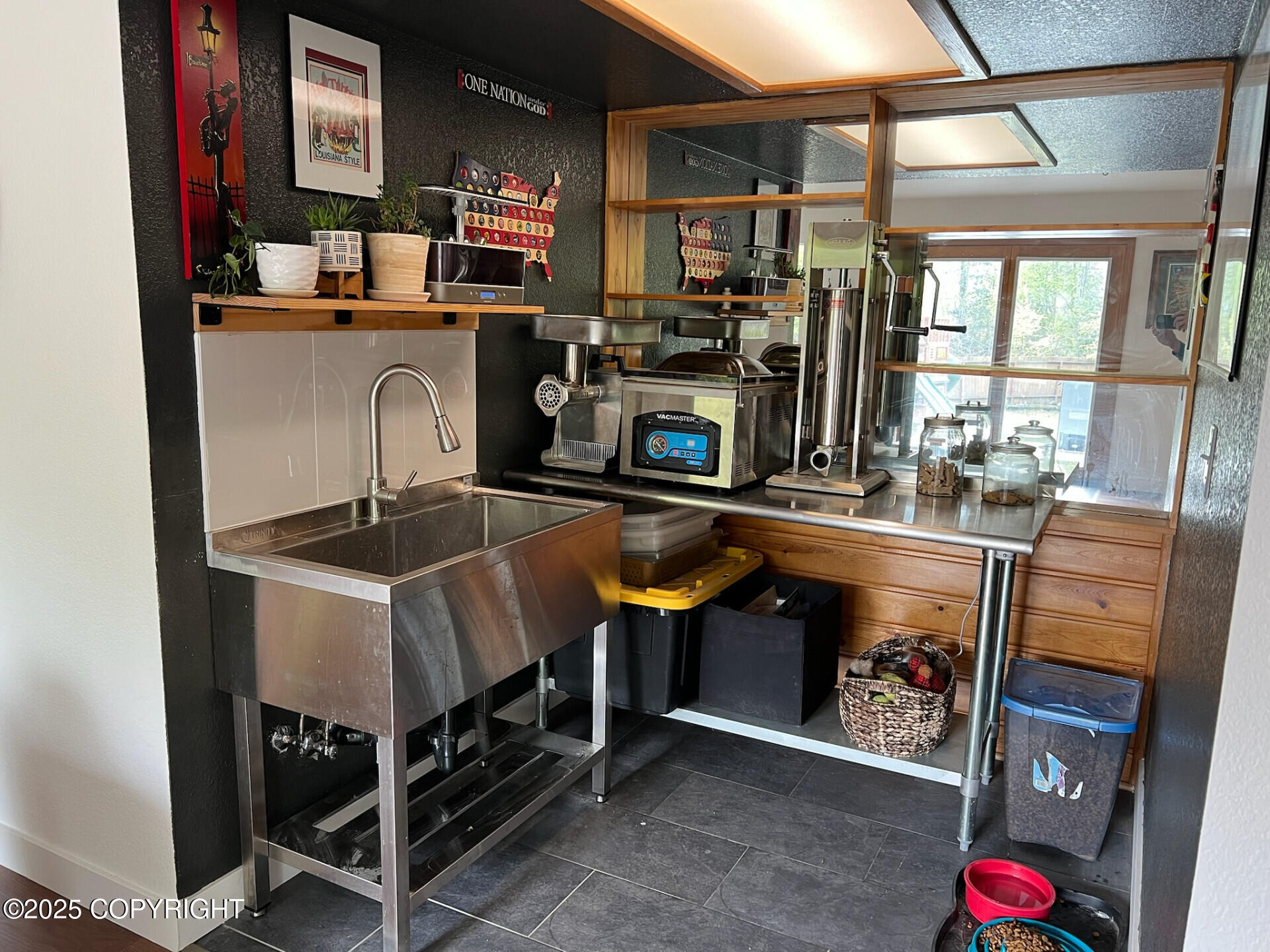 21675 Sheltering Spruce Loop, Chugiak, Alaska image 17