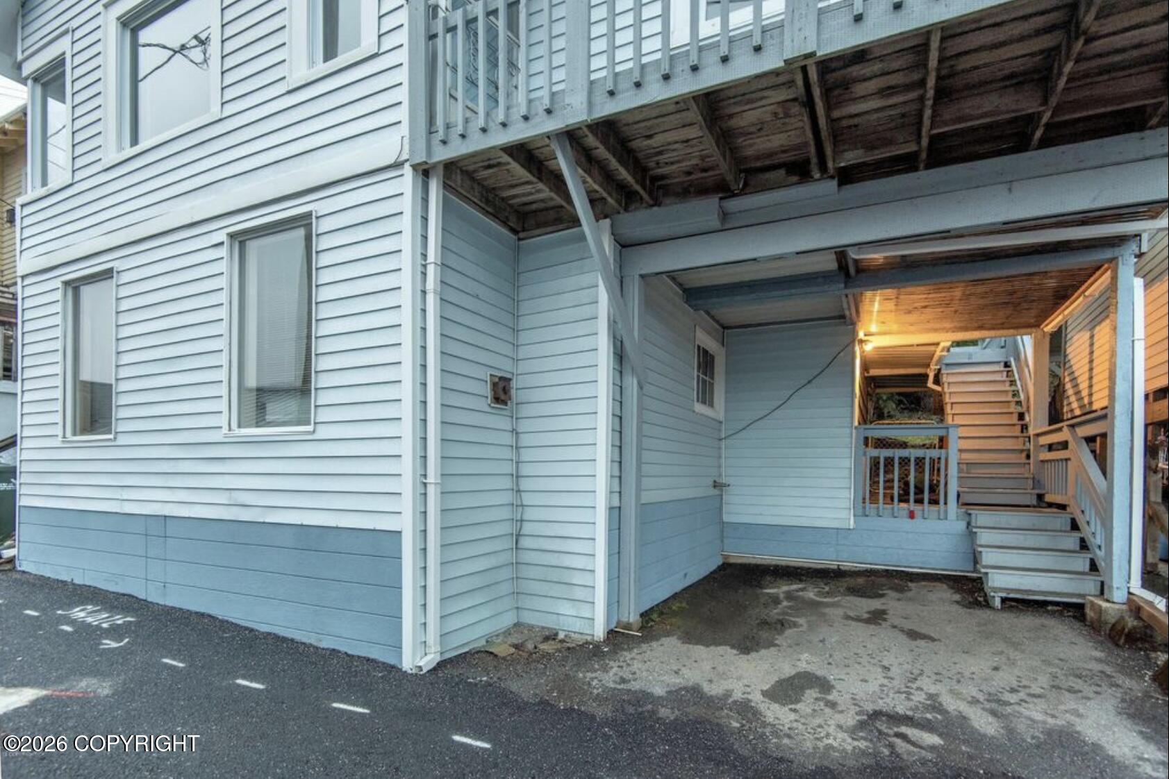 838 Harding Street
