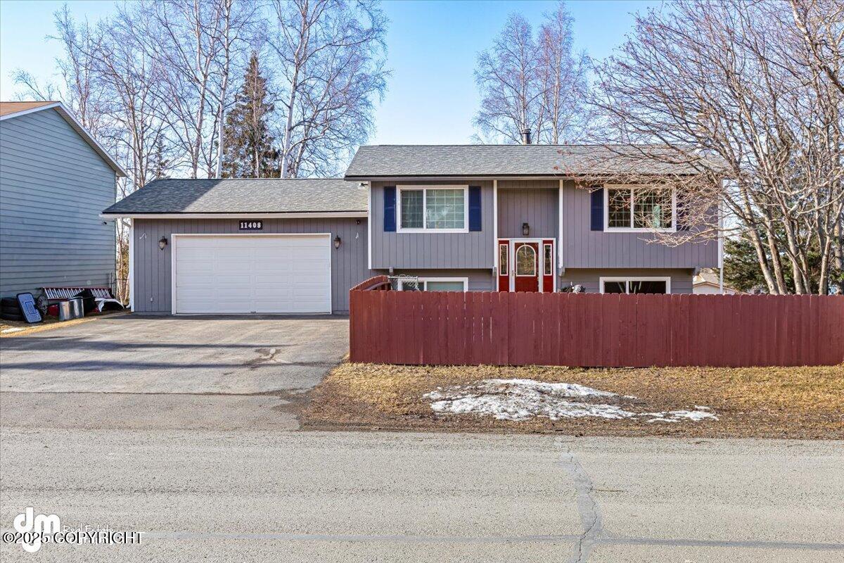 11408 Upper Sunny Circle, Eagle River, Alaska image 4