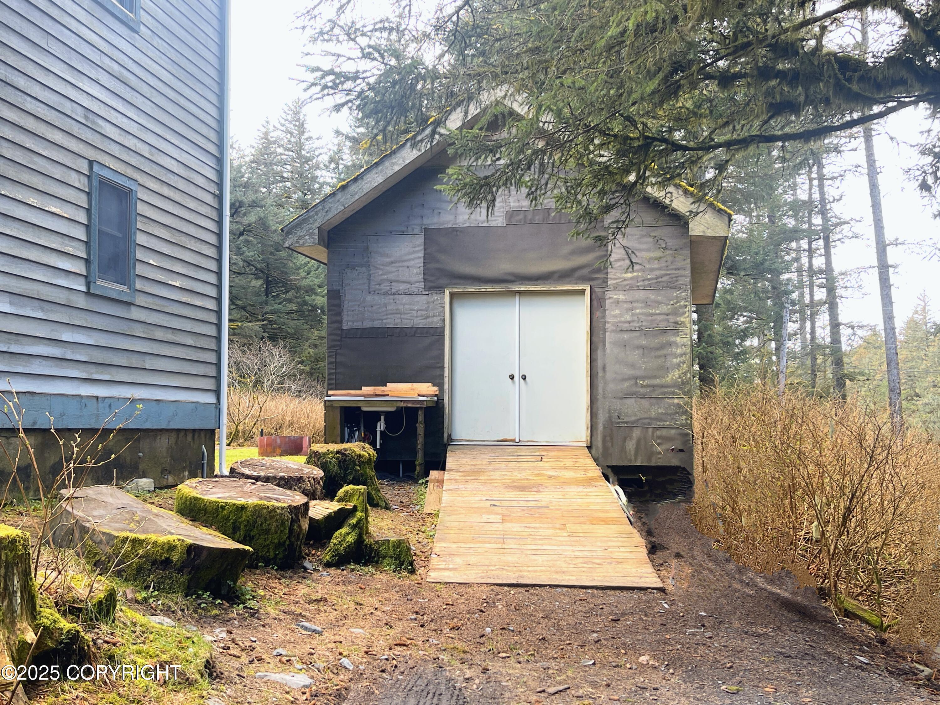 2364 Eagle Drive, Kodiak, Alaska image 45