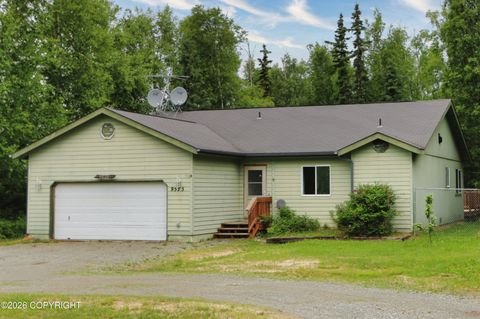 Photo of 9575 W Hollywood Road, Wasilla, AK 99623 (MLS # 26-8108)