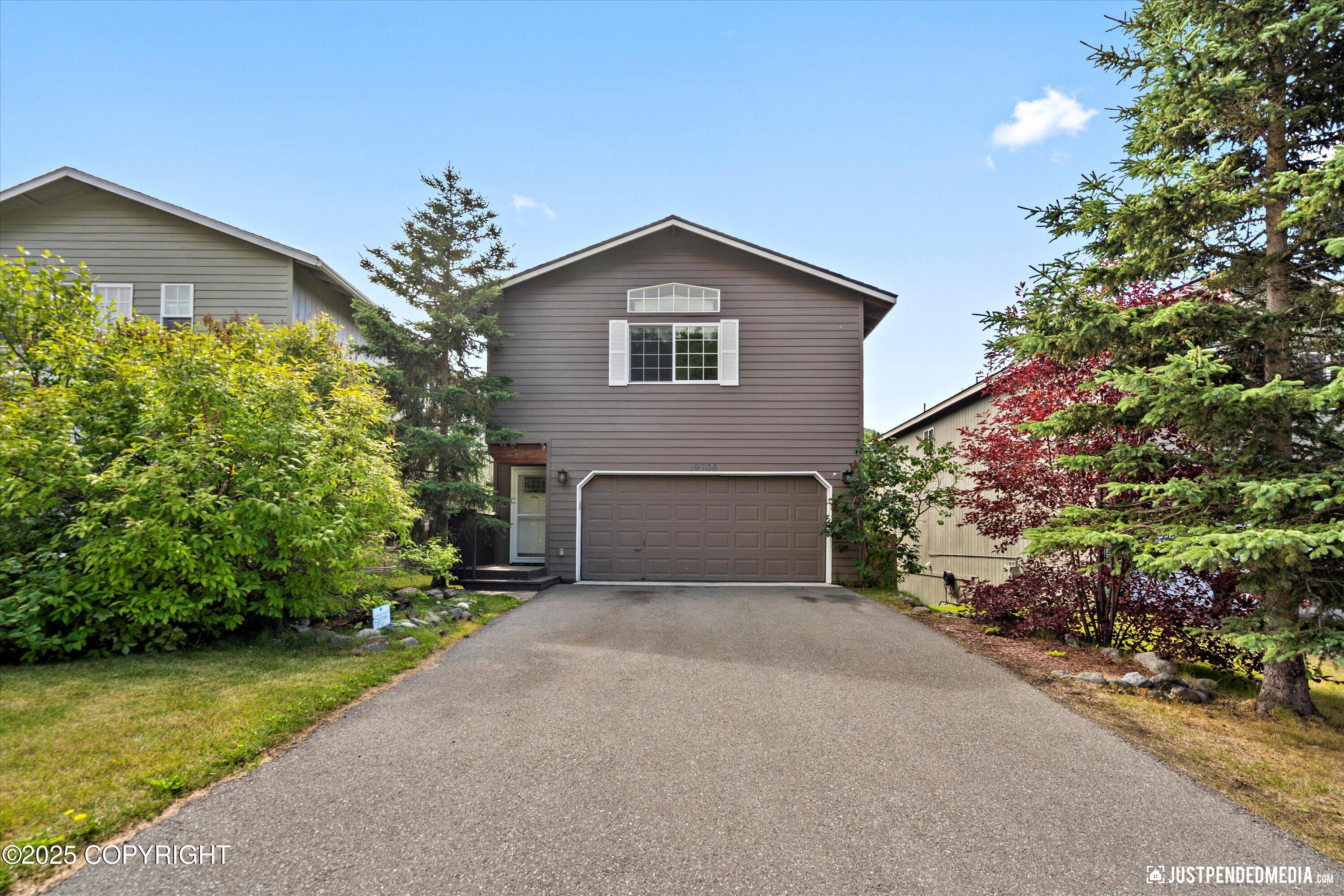 19700 Highland Ridge Drive