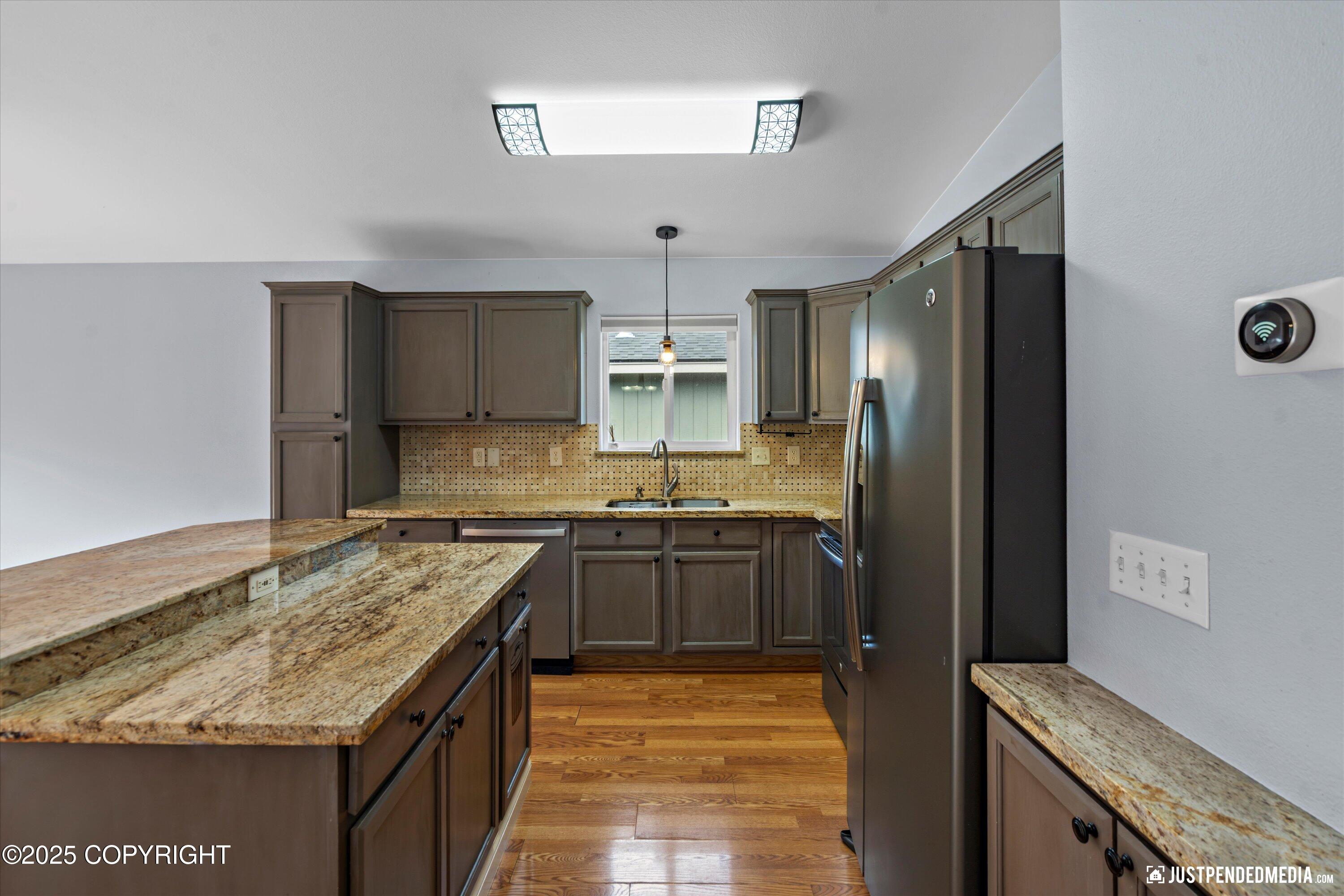 19700 Highland Ridge Drive