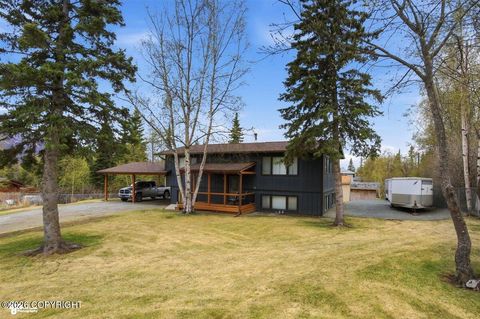 Photo of 10228 Donald Place, Eagle River, AK 99577 (MLS # 26-5942)