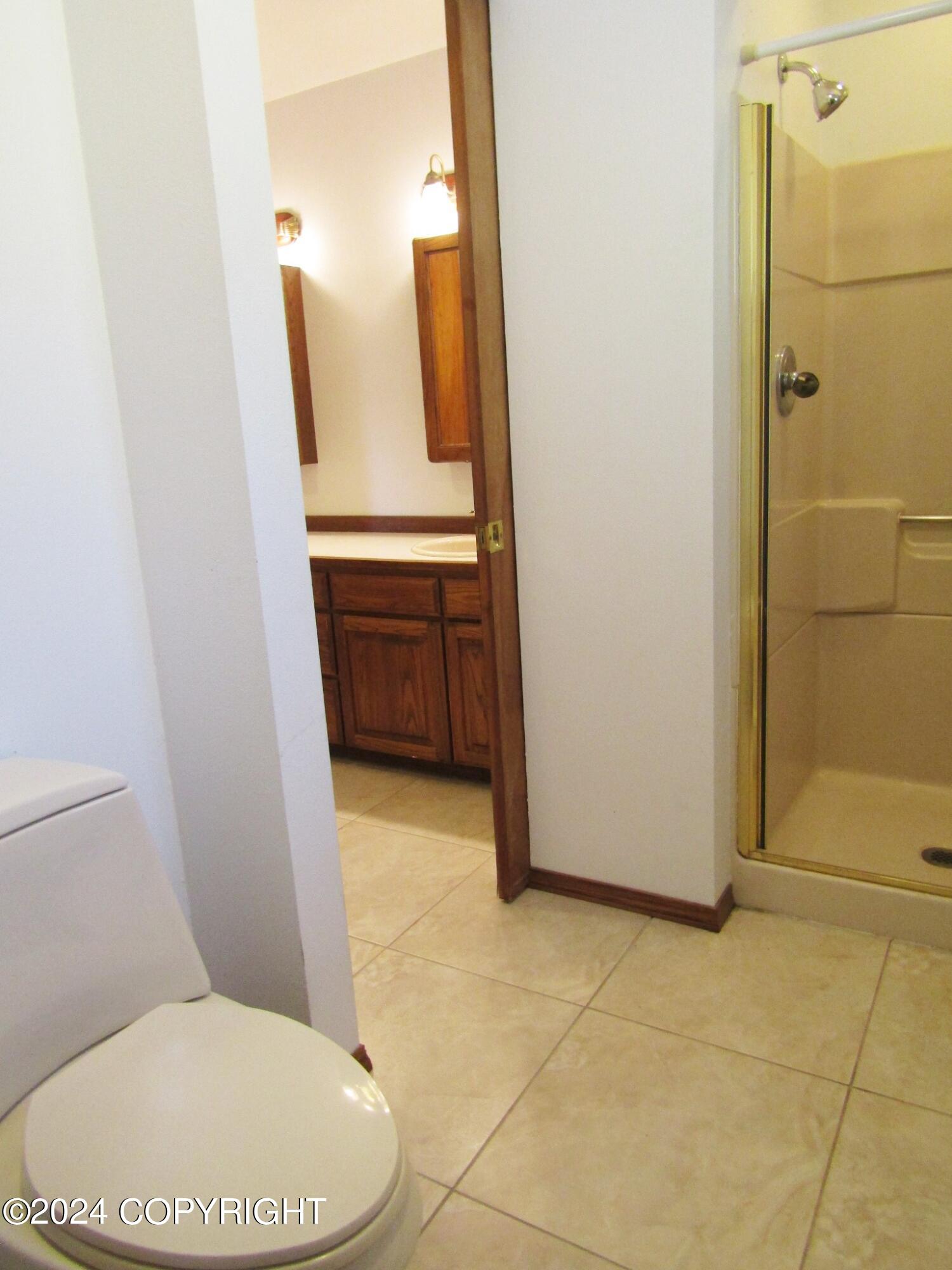 616 E Rezanof Drive, Kodiak, Alaska image 32