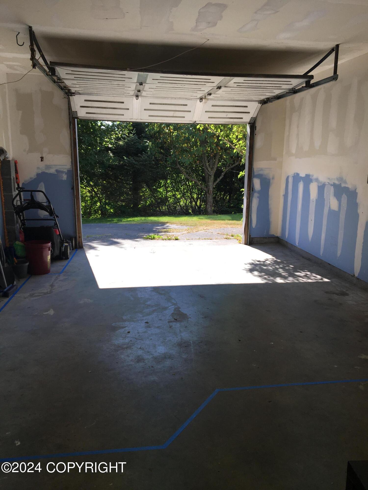 616 E Rezanof Drive, Kodiak, Alaska image 15