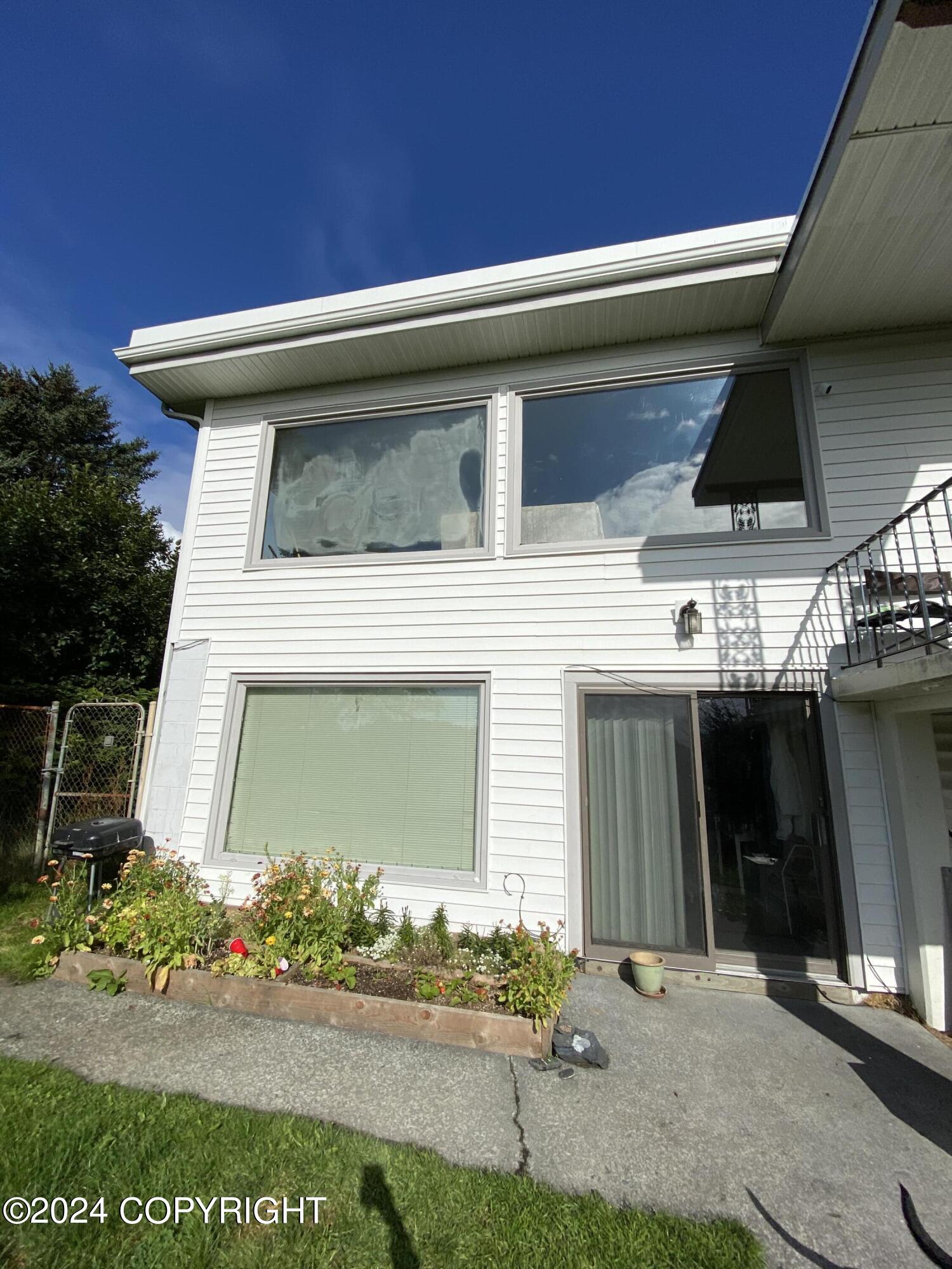 616 E Rezanof Drive, Kodiak, Alaska image 3