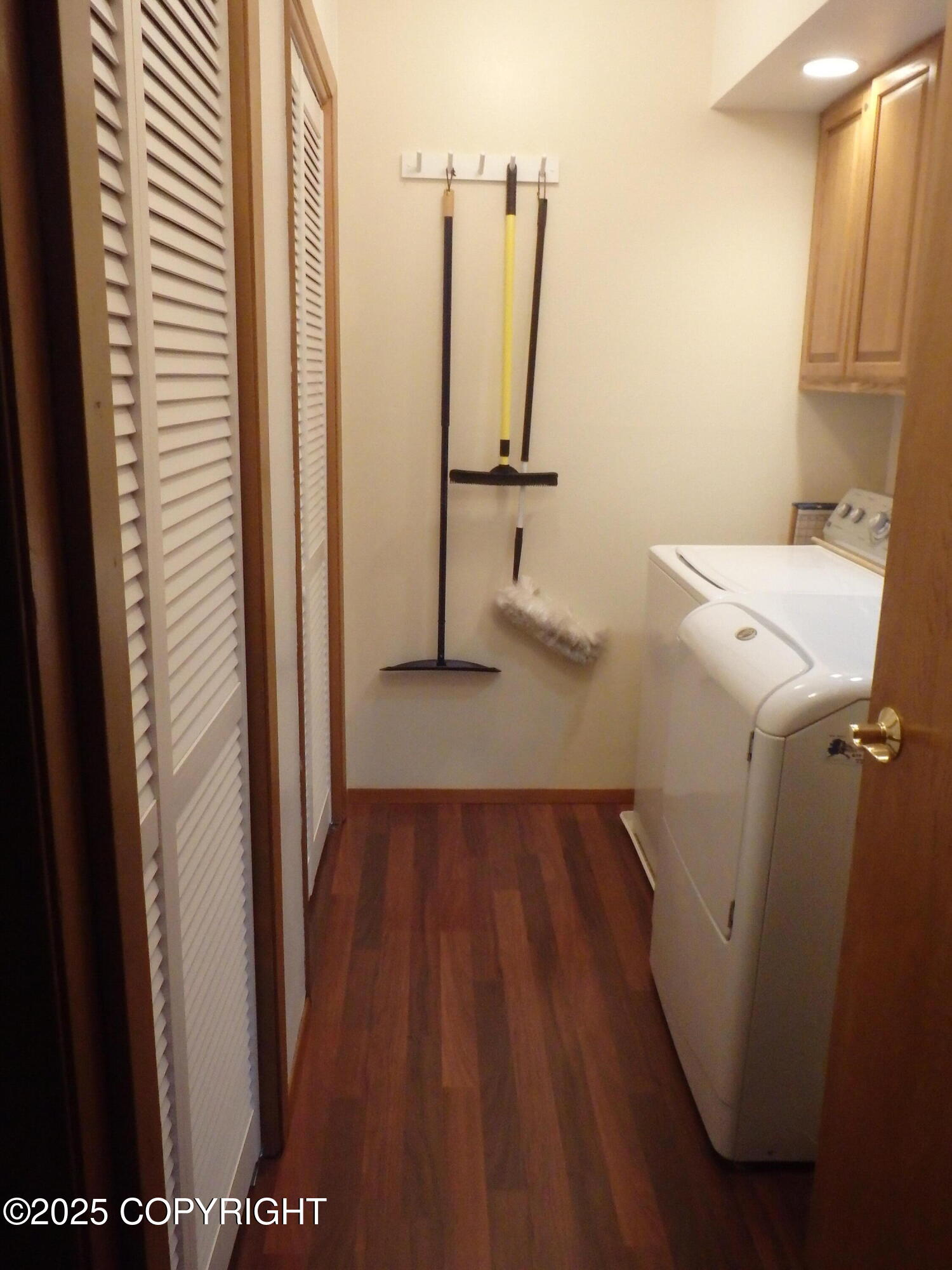 3303 Wiley Post Loop, Anchorage, Alaska image 11