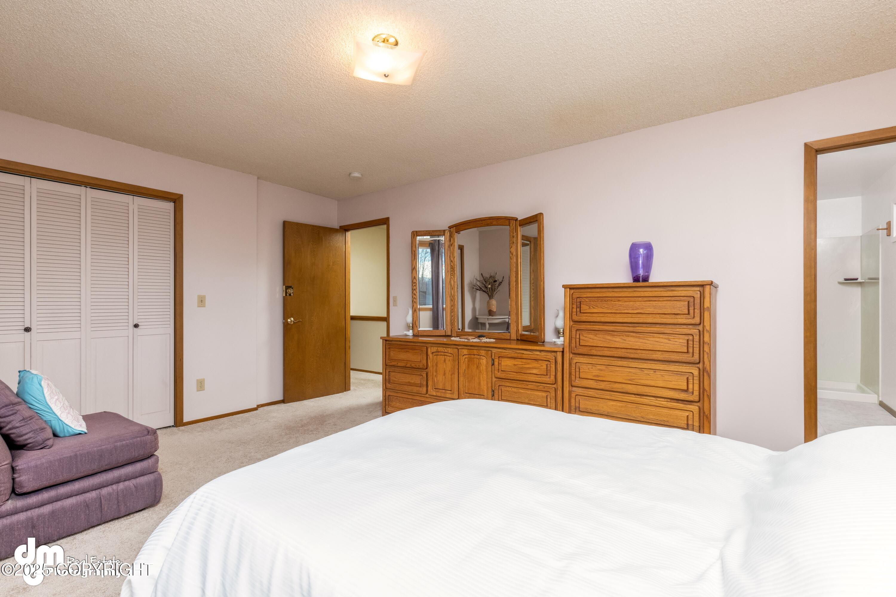 3303 Wiley Post Loop, Anchorage, Alaska image 12