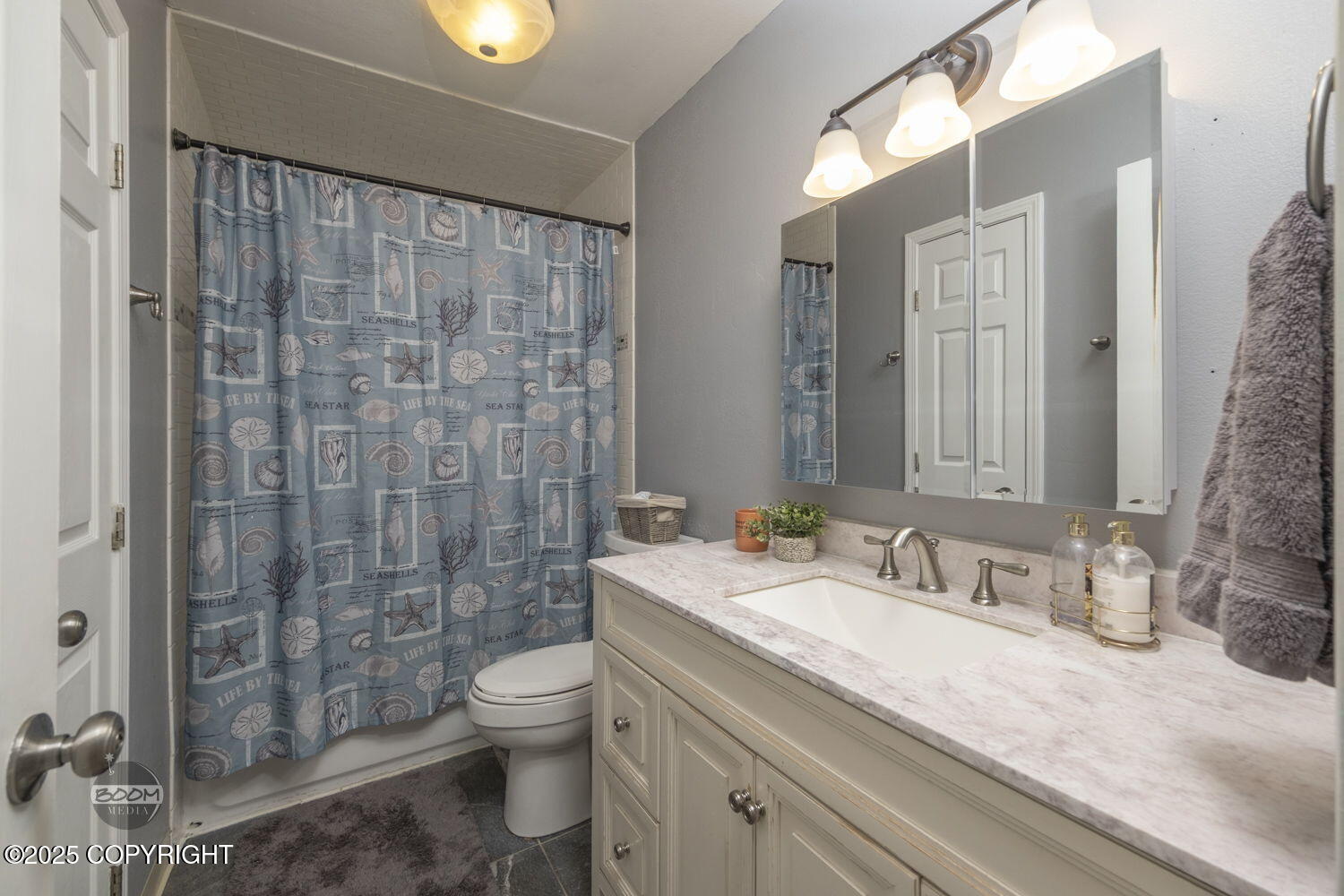 1851 E 53rd Avenue, Anchorage, Alaska image 13
