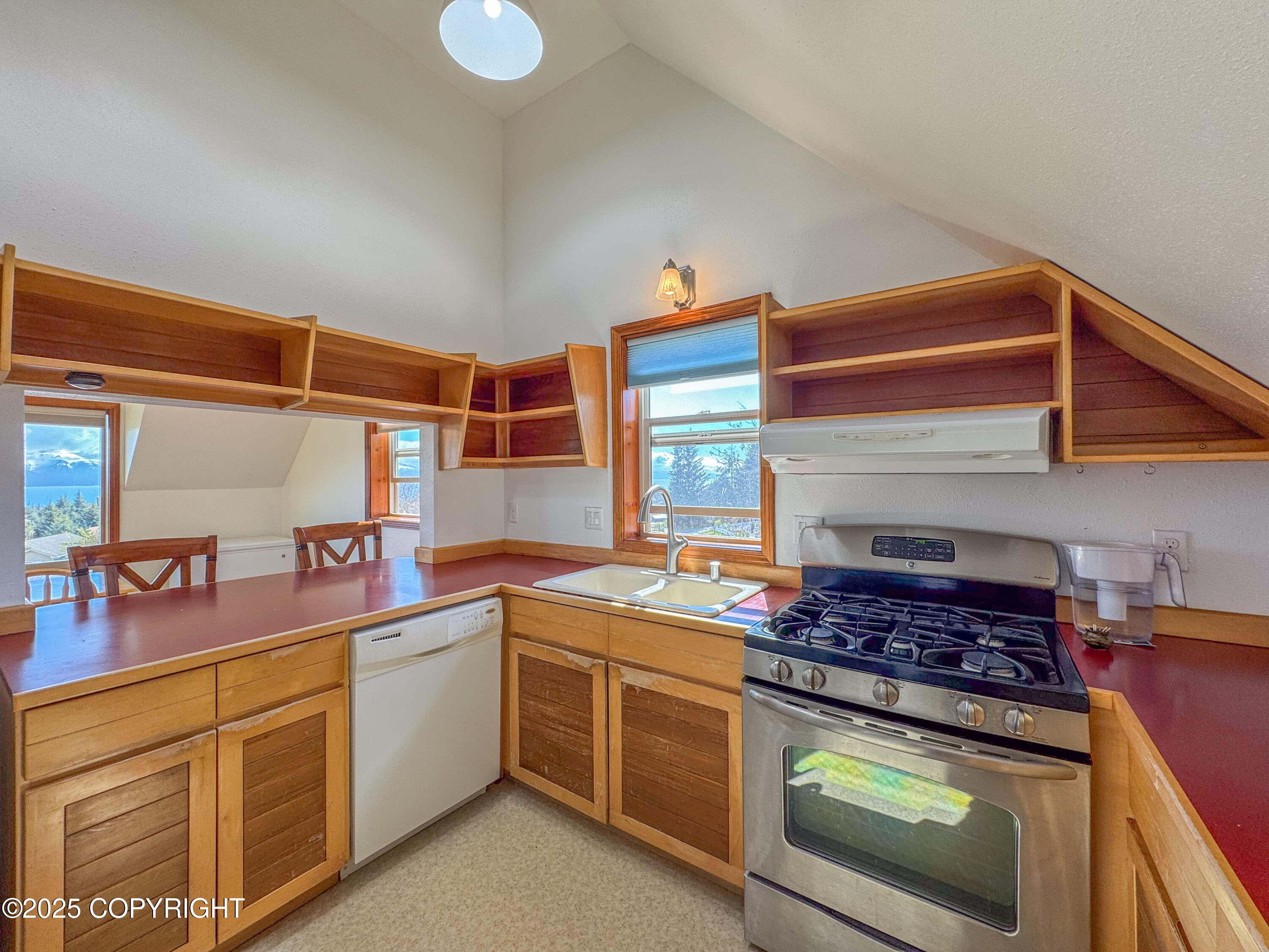 124 Mountain View Drive, Homer, Alaska image 16
