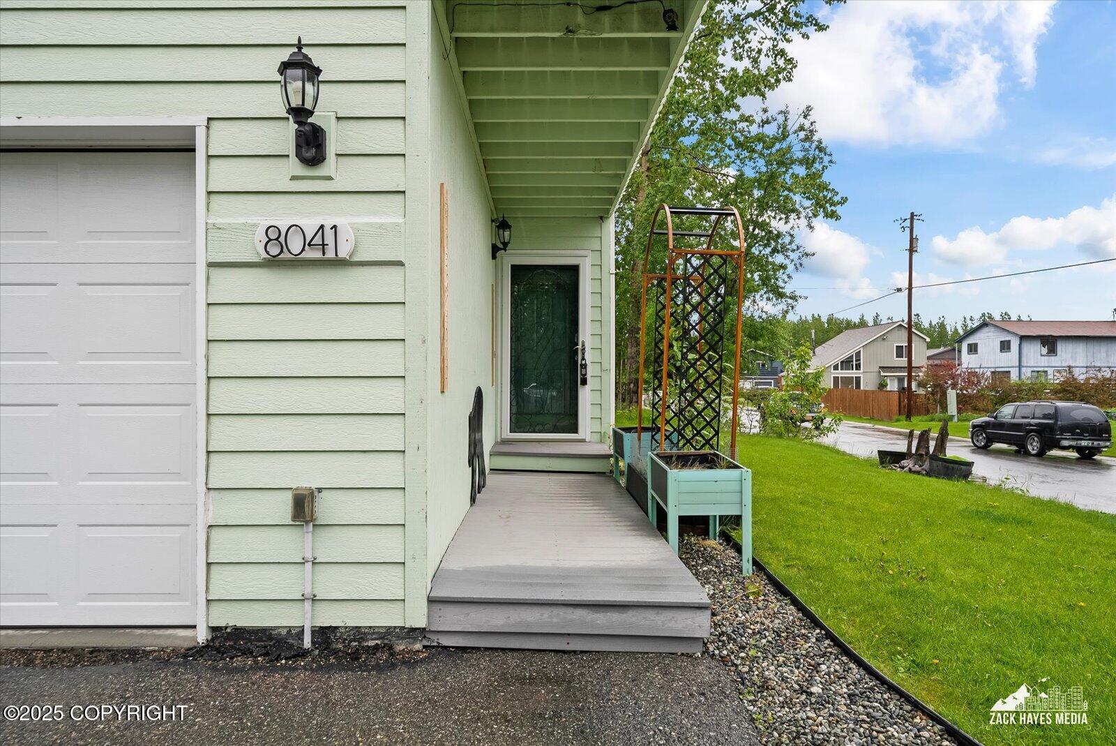 8041 Northwind Avenue, Anchorage, Alaska image 2