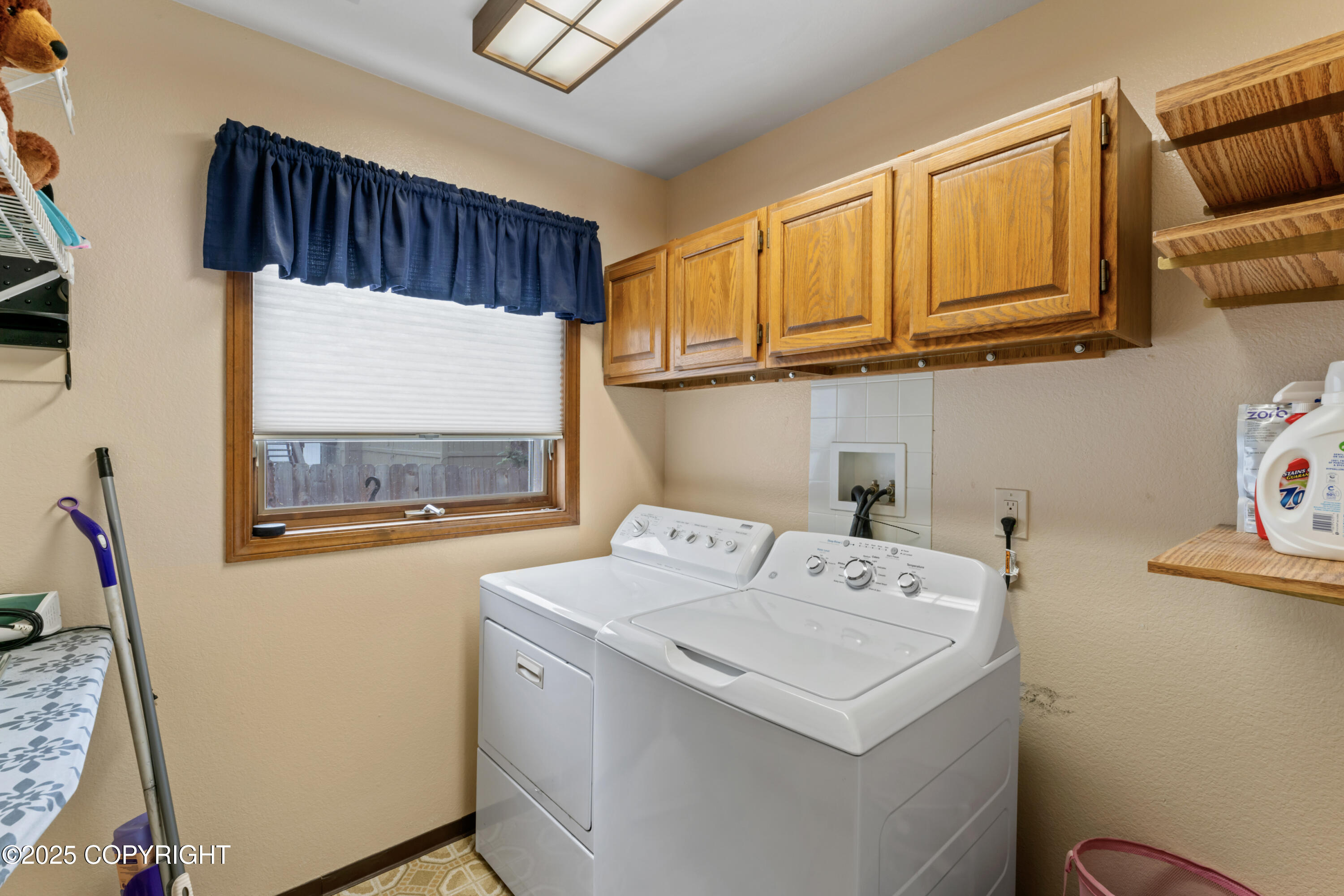 17710 Nitoanya Circle, Eagle River, Alaska image 37