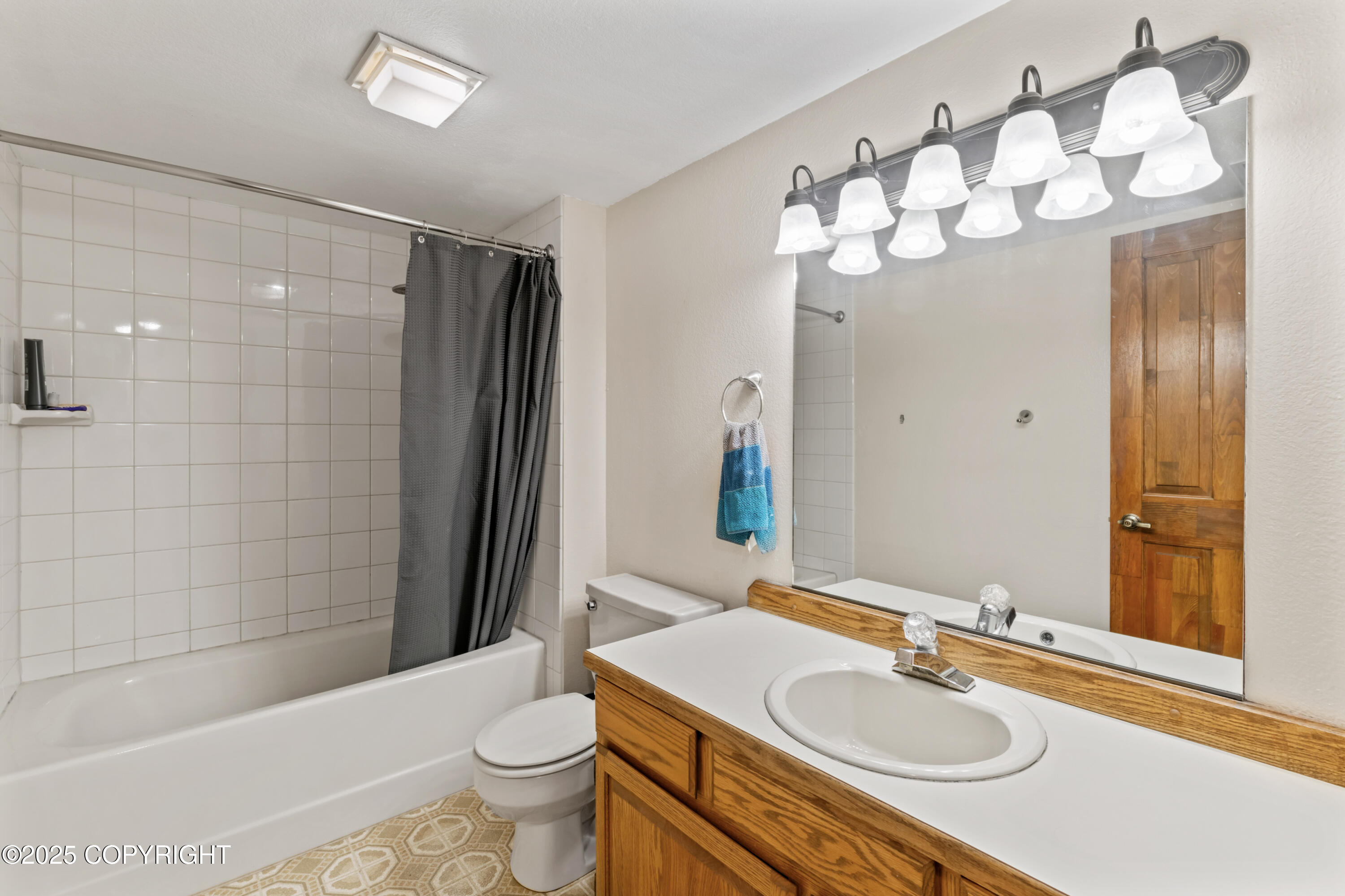 17710 Nitoanya Circle, Eagle River, Alaska image 34