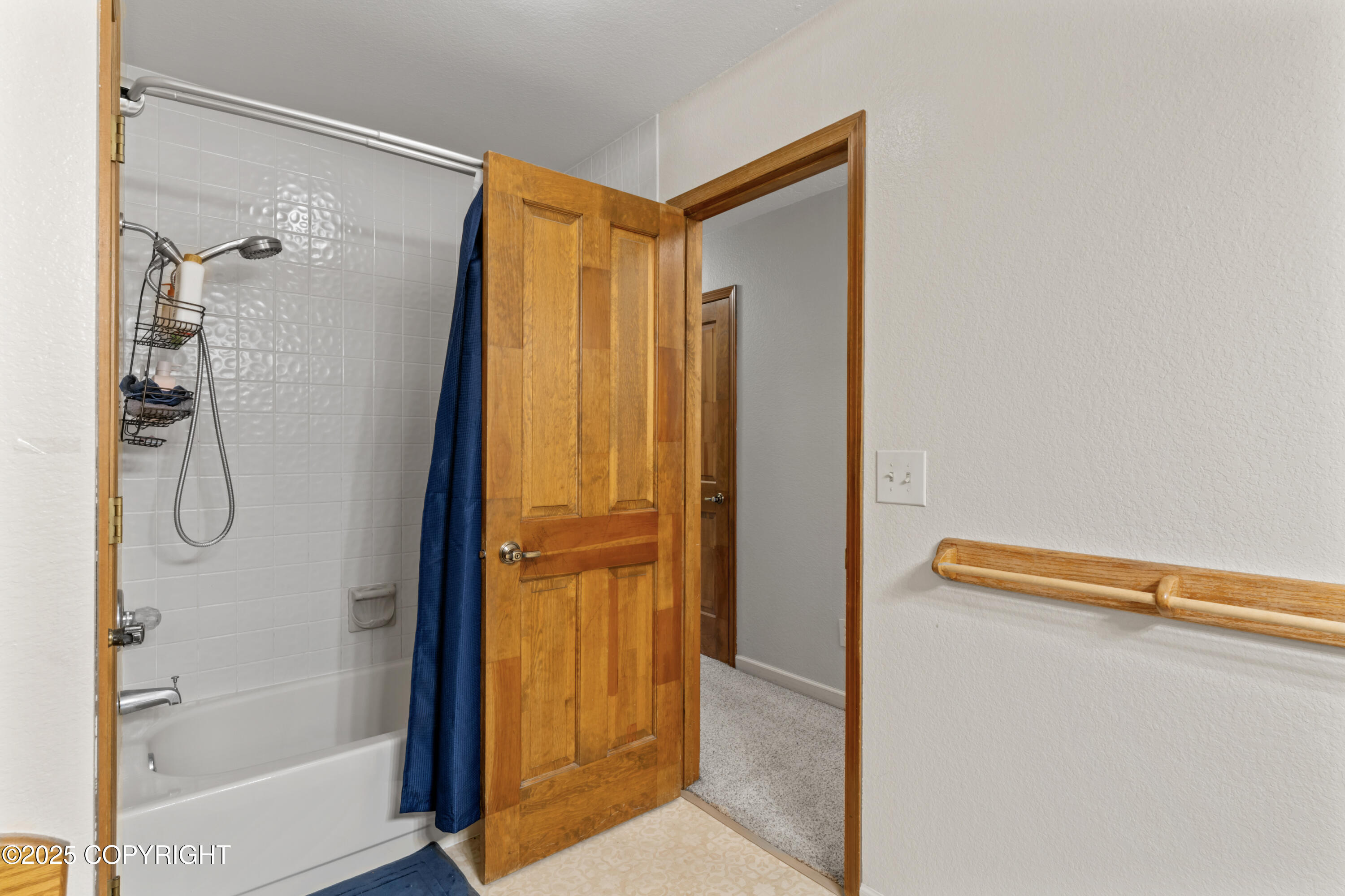 17710 Nitoanya Circle, Eagle River, Alaska image 29