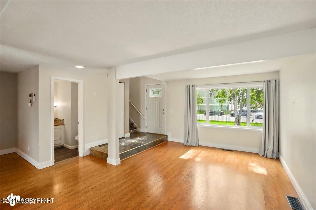 3305 Mount Vernon Court #4E, Anchorage, Alaska image 4