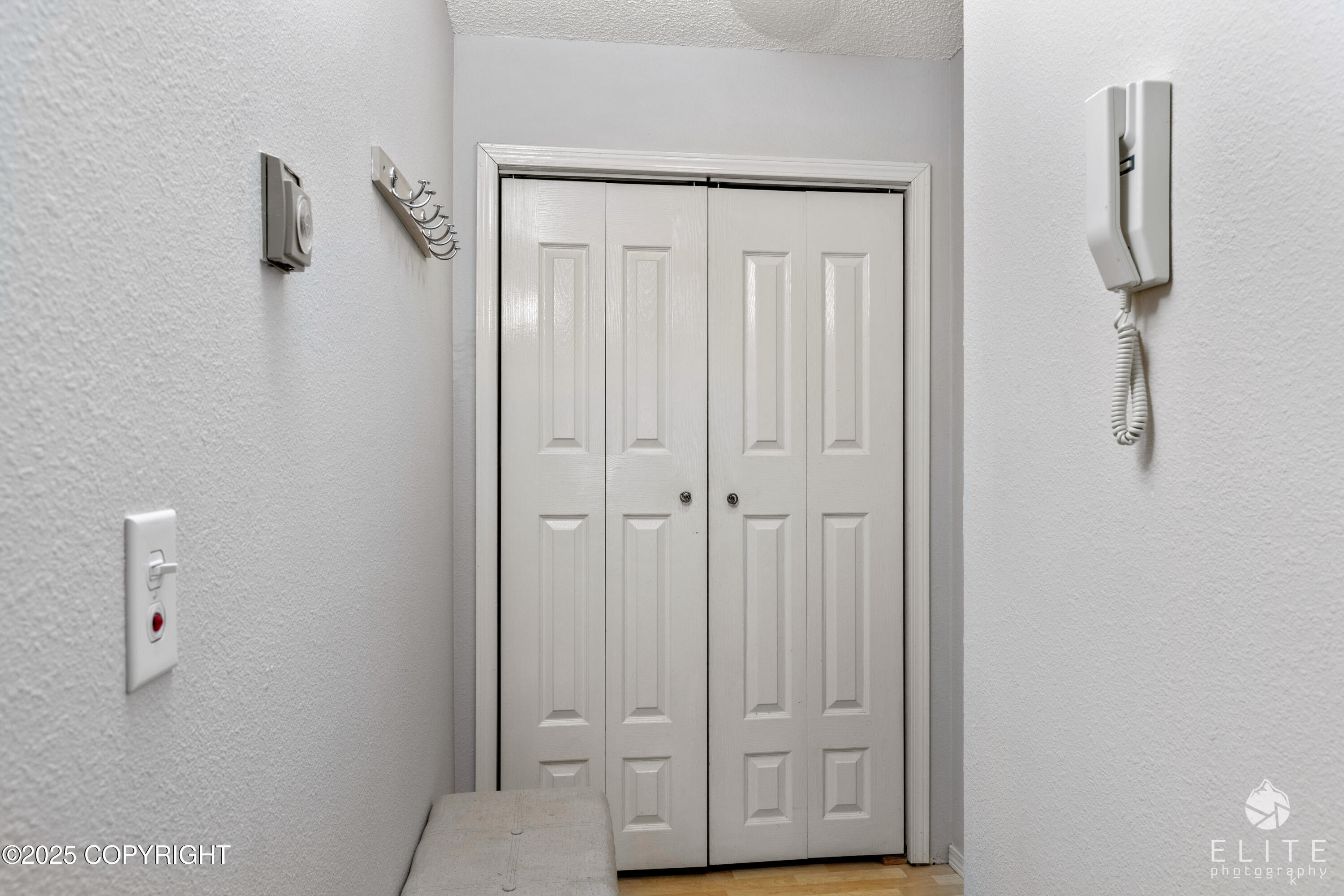 1631 Eastridge Drive #303, Anchorage, Alaska image 6