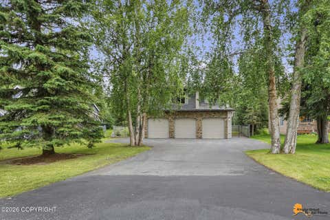 Homes For Sale - 9123 Sahalee Drive<br/> Anchorage, AK 99507