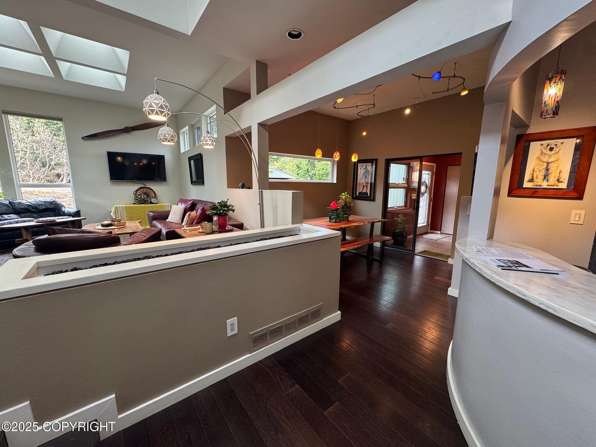 7041 Potter Heights Dr, Anchorage, Alaska image 36