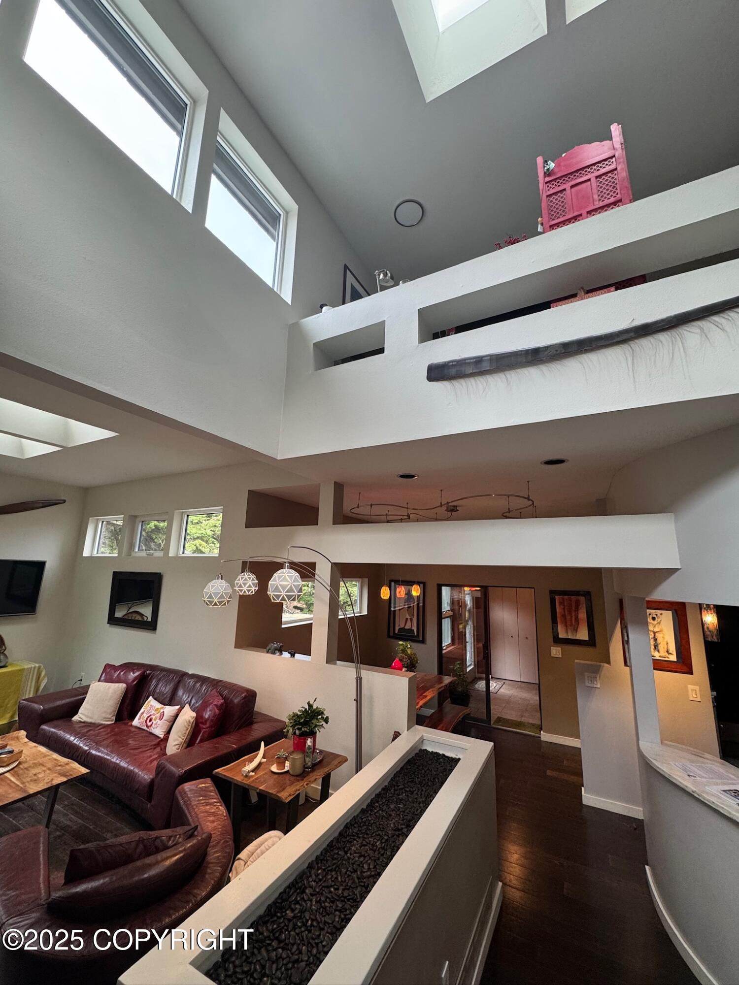 7041 Potter Heights Dr, Anchorage, Alaska image 38