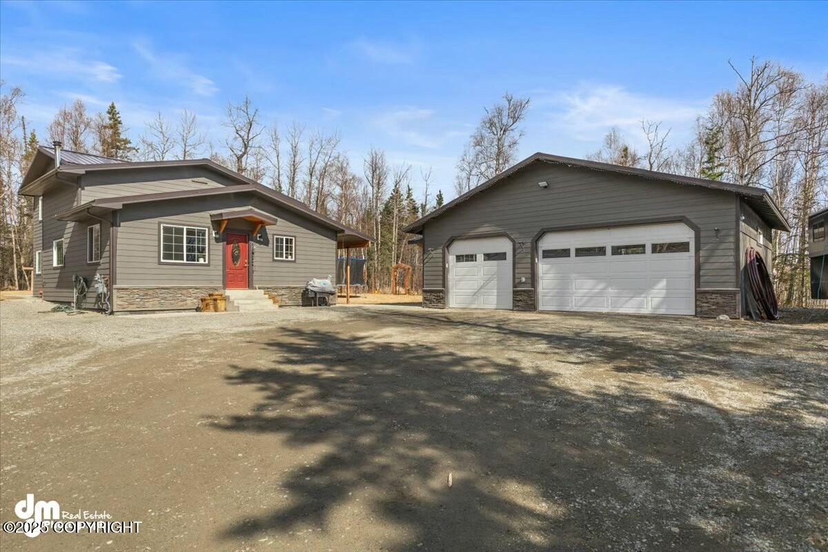 6331 E Pike Avenue, Wasilla, Alaska image 2