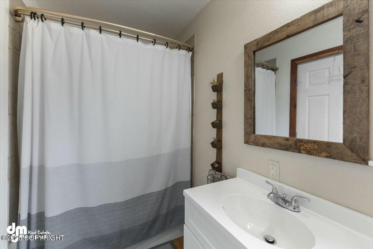 6331 E Pike Avenue, Wasilla, Alaska image 43