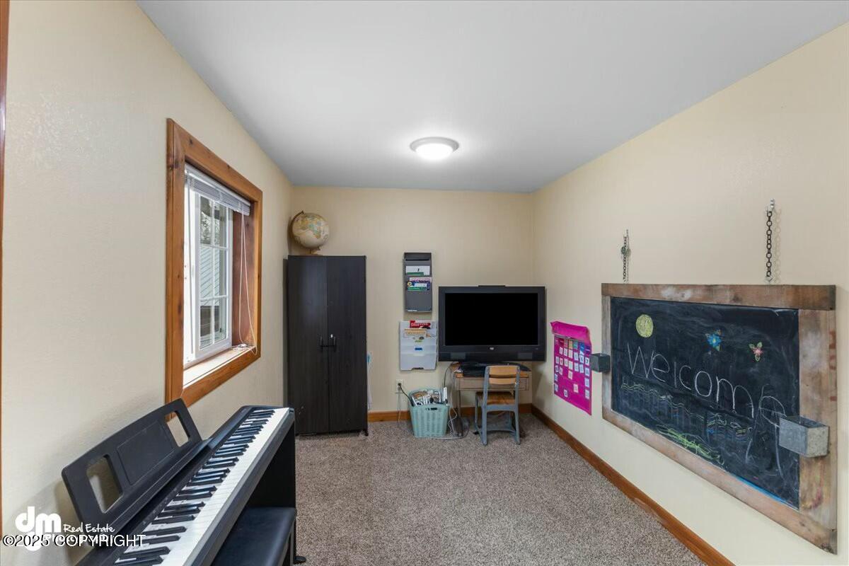 6331 E Pike Avenue, Wasilla, Alaska image 29