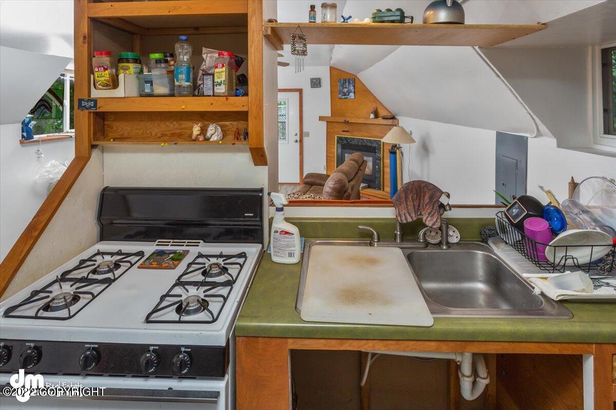 19831 Crabtree Street, Chugiak, Alaska image 14